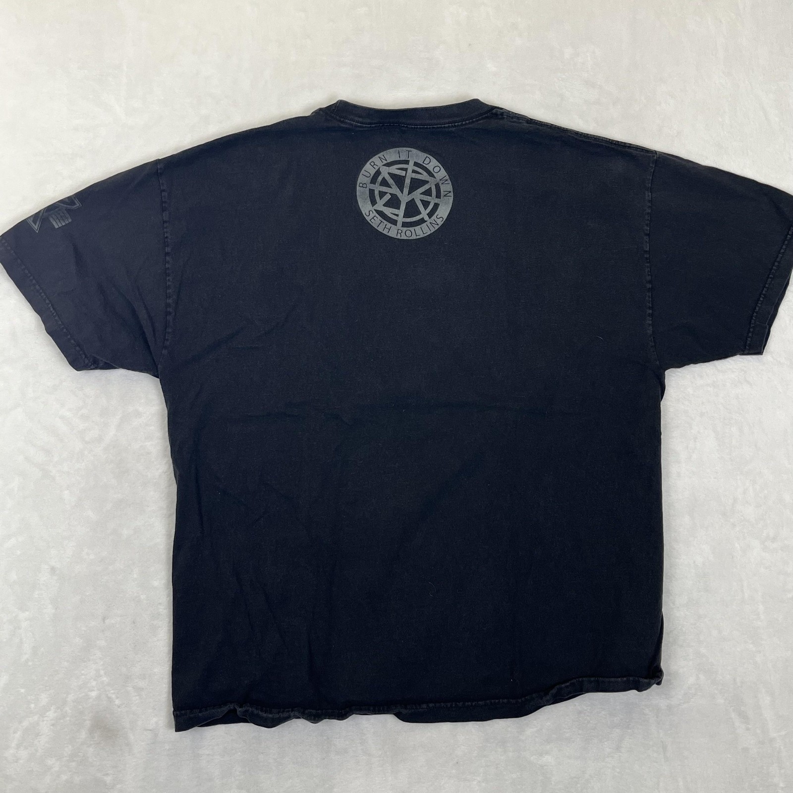 WWE Seth Rollins Kingslayer T-Shirt Mens 2XL Black Burn It Down Wrestling gallery