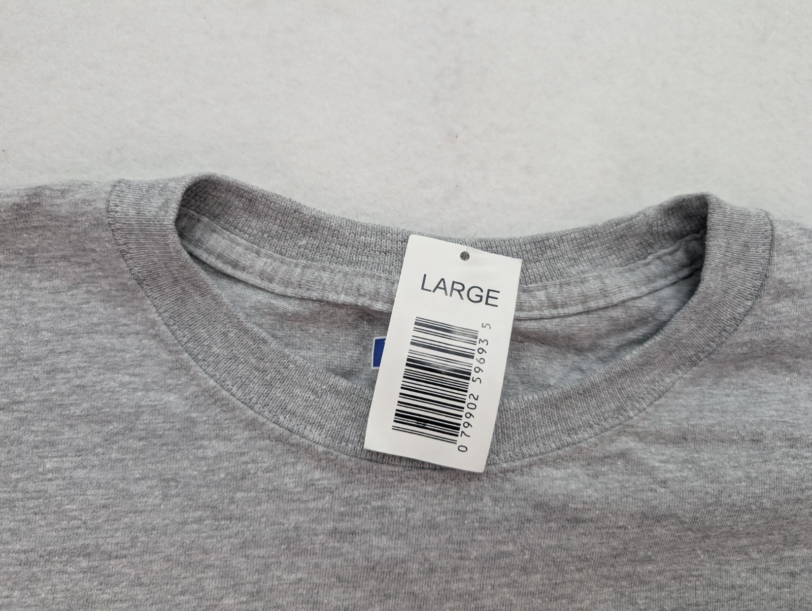 Russell Athletic Men's T-Shirt Size L Gray Short Sleeve Pocket Crew Neck NEW gallery