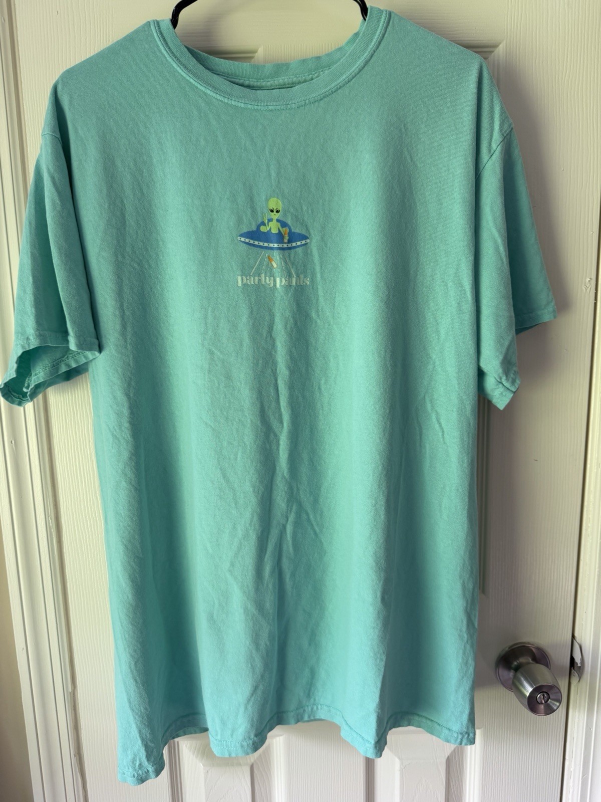Party Pants Men's Blue Alien UFO "Beer Me Up" Graphic Crew Neck T-Shirt Size L gallery