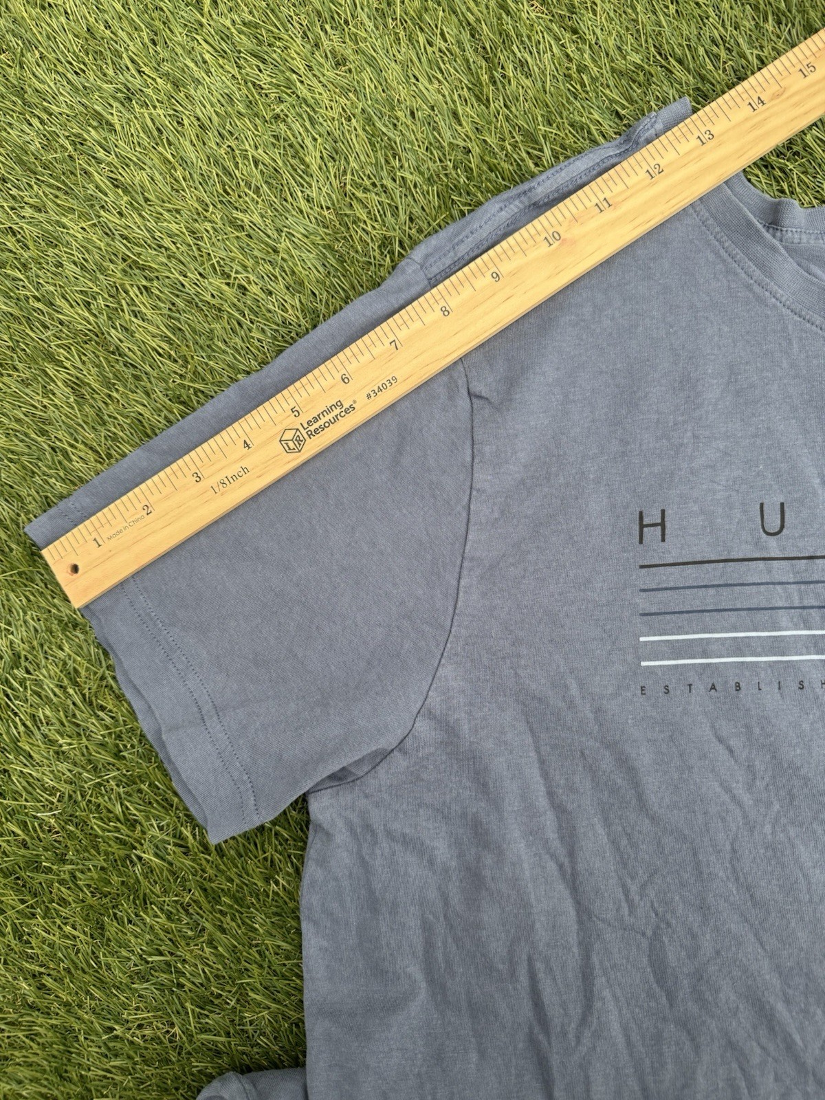 Men’s Hurley T-Shirt Short Sleeve Blue Medium ￼ gallery