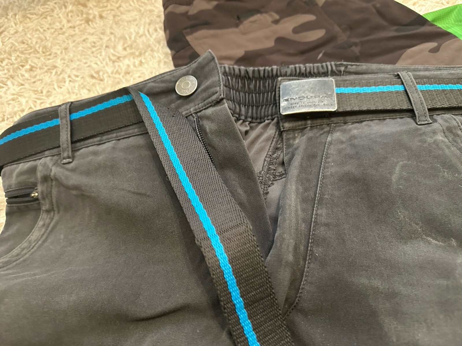 Endura Mountain Bike Shirt And Two Pairs Of Shorts XL And Large Well Used gallery