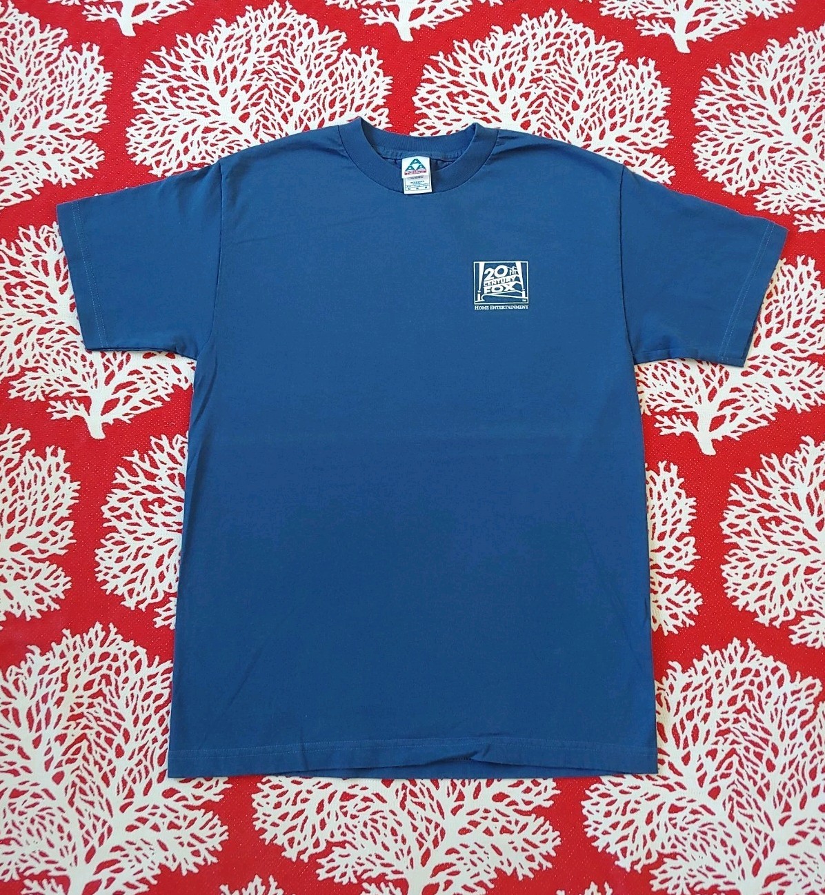 20th Century Fox T-shirt Home Entertainment Movie Studios Tee Size M gallery