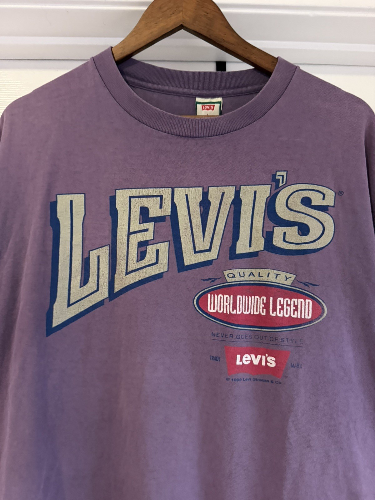 Rare VTG 90s Levi’s T-Shirt Size L Single Stitch USA 1990s gallery