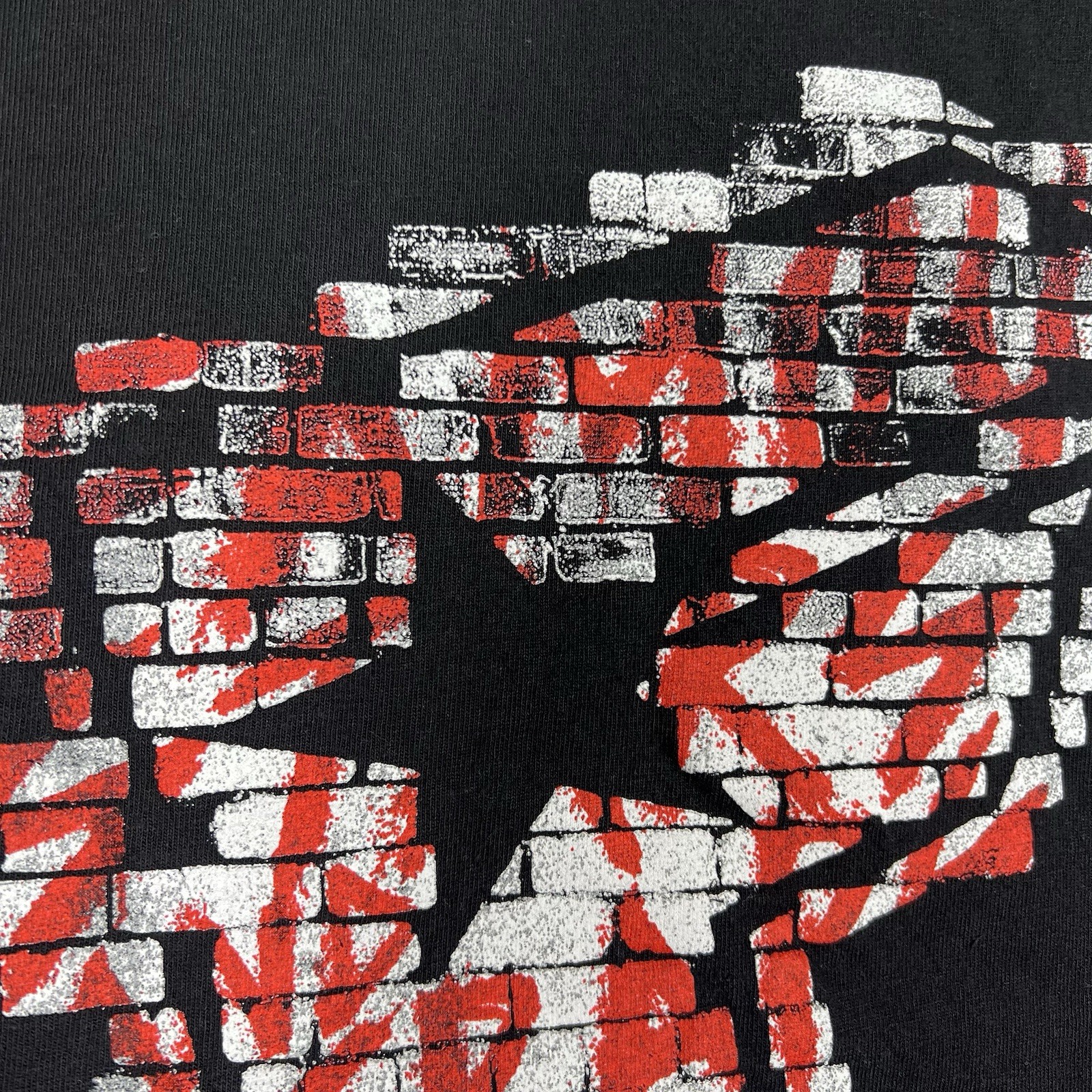 Famous Stars & Strap Shirt Men’s Medium F Logo Graphic Graffiti Brick Wall gallery