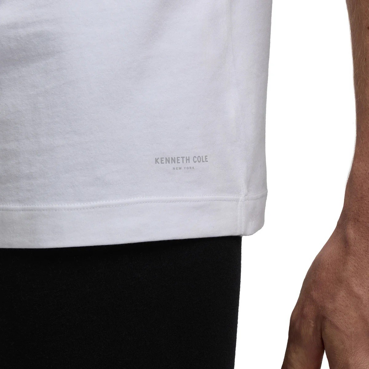 Kenneth Cole Men's V-Neck T-Shirt 4-pack White 🔝🔝🔝🔝🔝🔝🔝 LARGE gallery