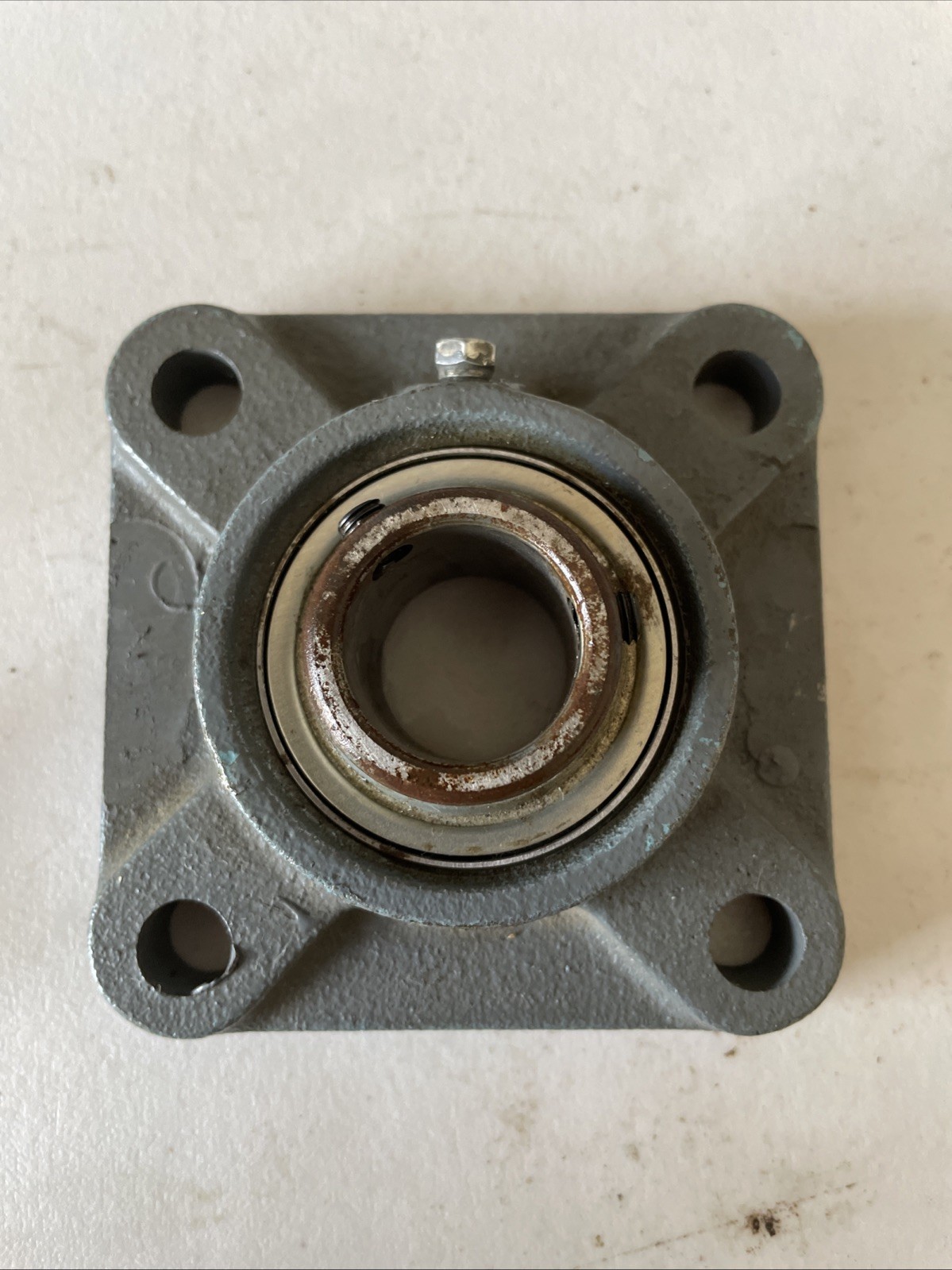 Koyo UO2O5-16 Bearing With Browning Surrounding