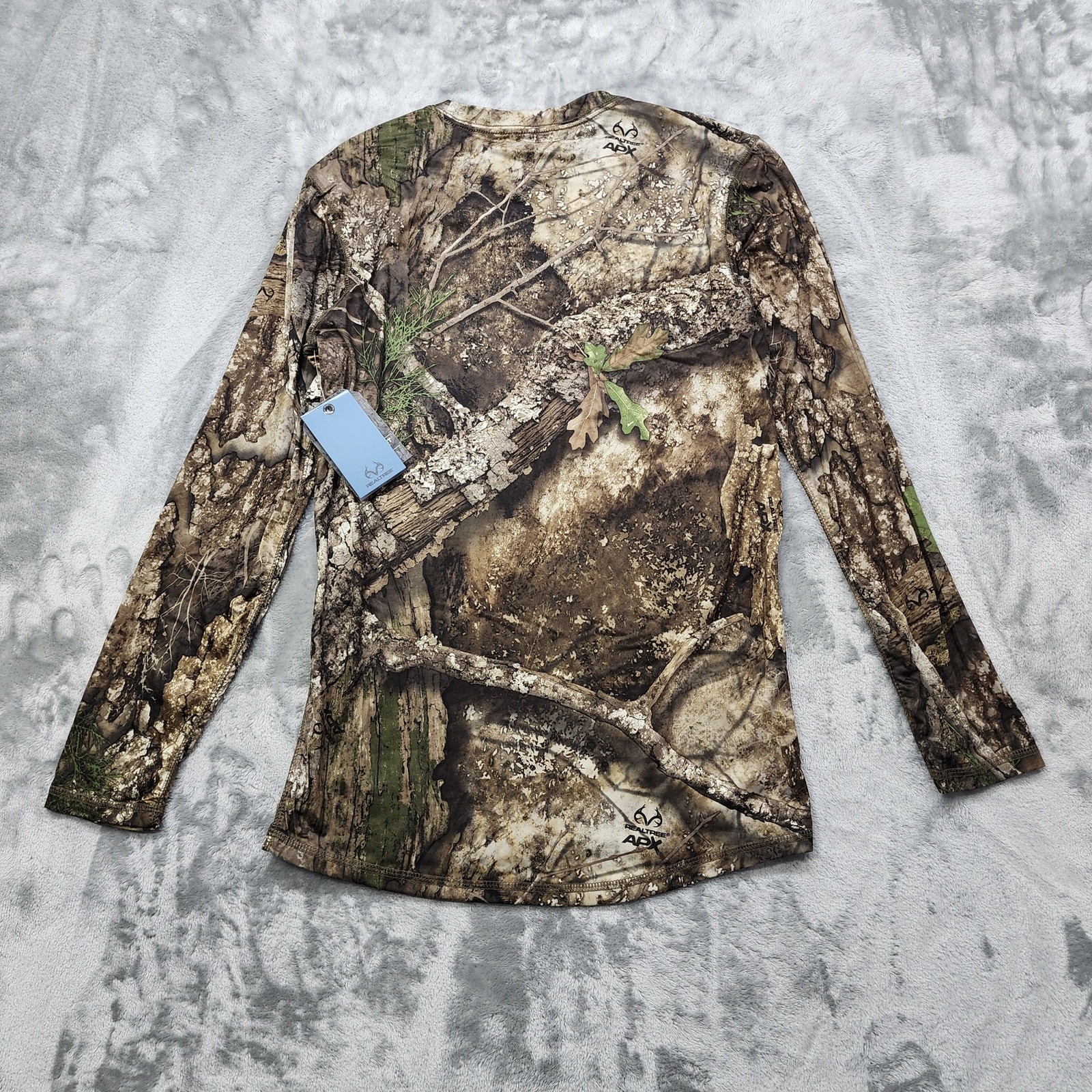 NEW Realtree Shirt Mens S Essential Camo Lightweight Performance Long Sleeve gallery