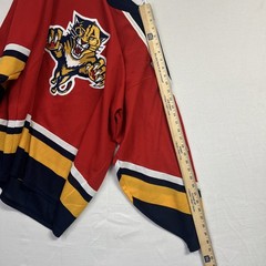 CCM Size XL Cat Jersey