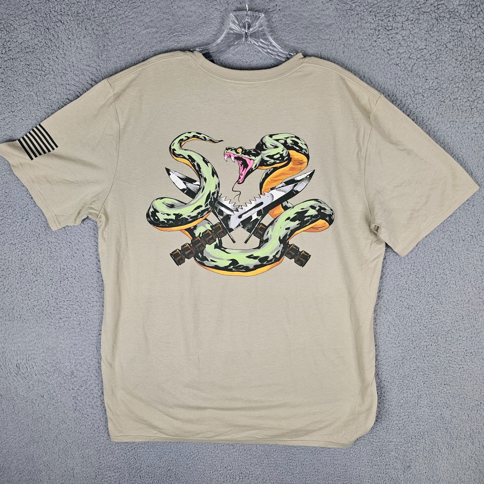 Under Armour 1389920 UA Men's Freedom Snake Knife Cotton Desert Sand T-Shirt XL gallery