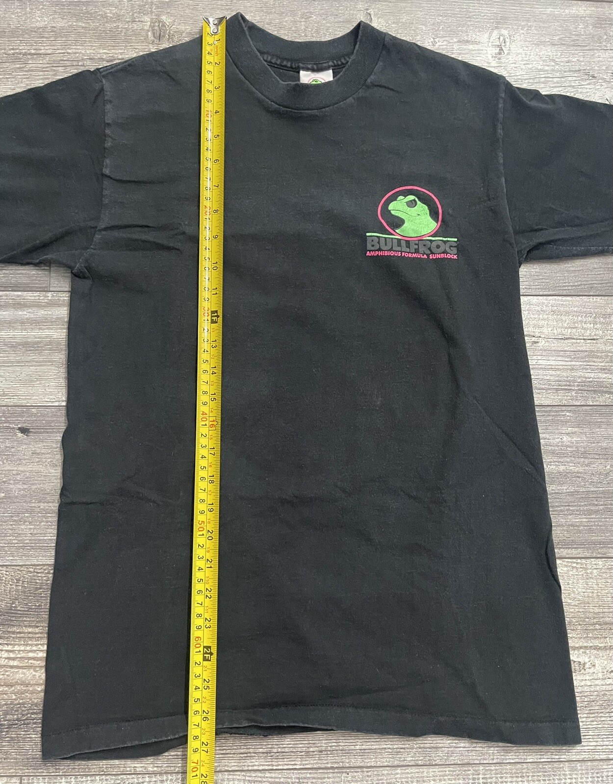 Vintage Bullfrog Shirt Mens Size Medium Tour De Frog Black Amphibious Sunblock gallery