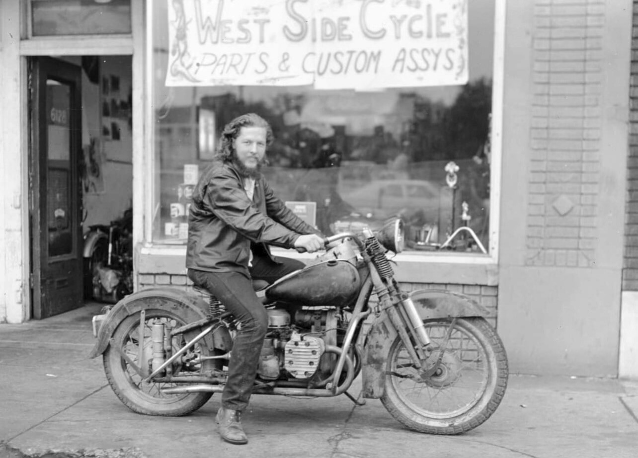 West Side Cycle Detroit Men's Large T-Shirt gallery