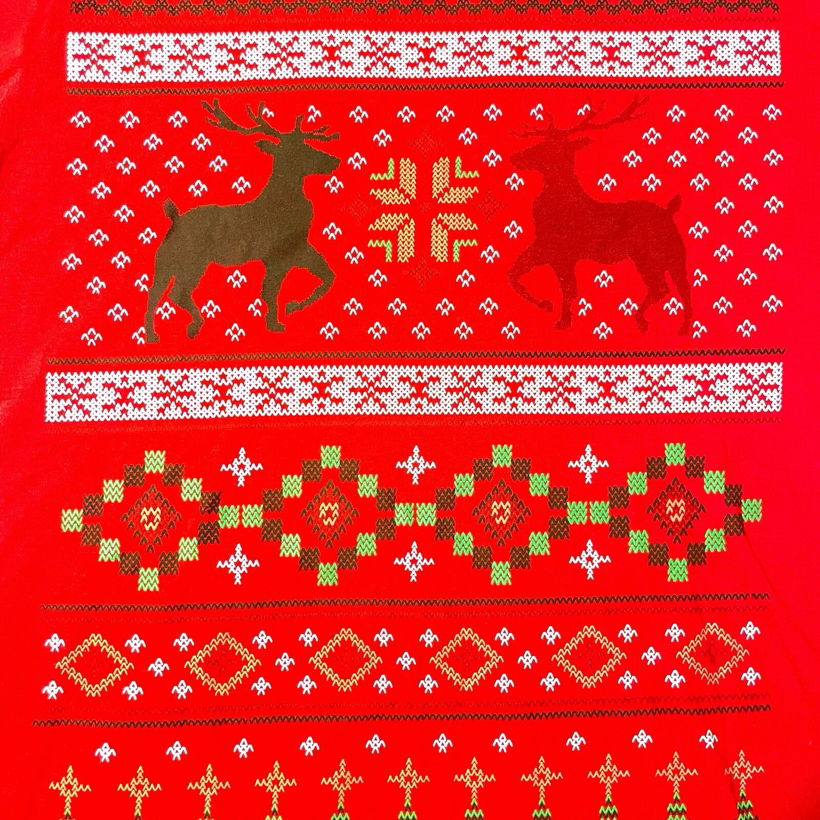 Christmas Pattern Shirt (L) Reindeer, Snowflakes, Trees gallery