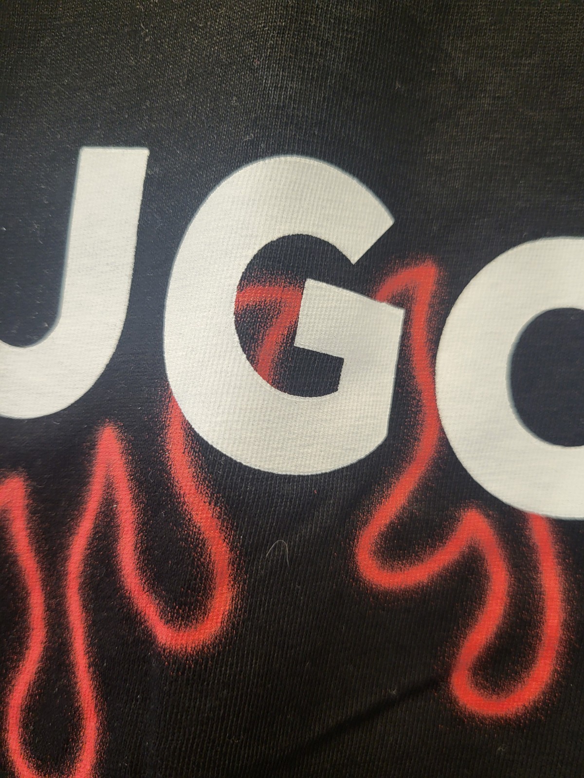 Hugo Boss Flame Logo T-Shirt Size Large Black gallery