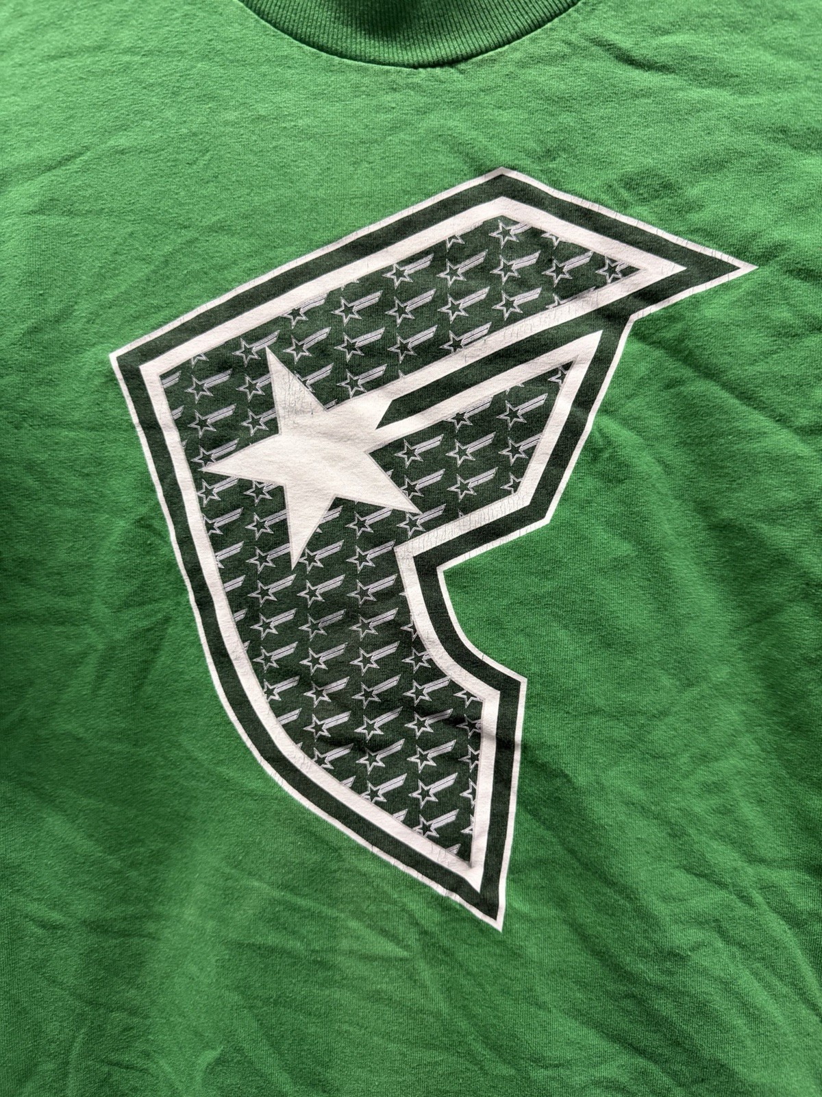 Vintage Y2K Famous Stars & Straps Shirt Men’s M Green Graphic Tee Travis Barker gallery