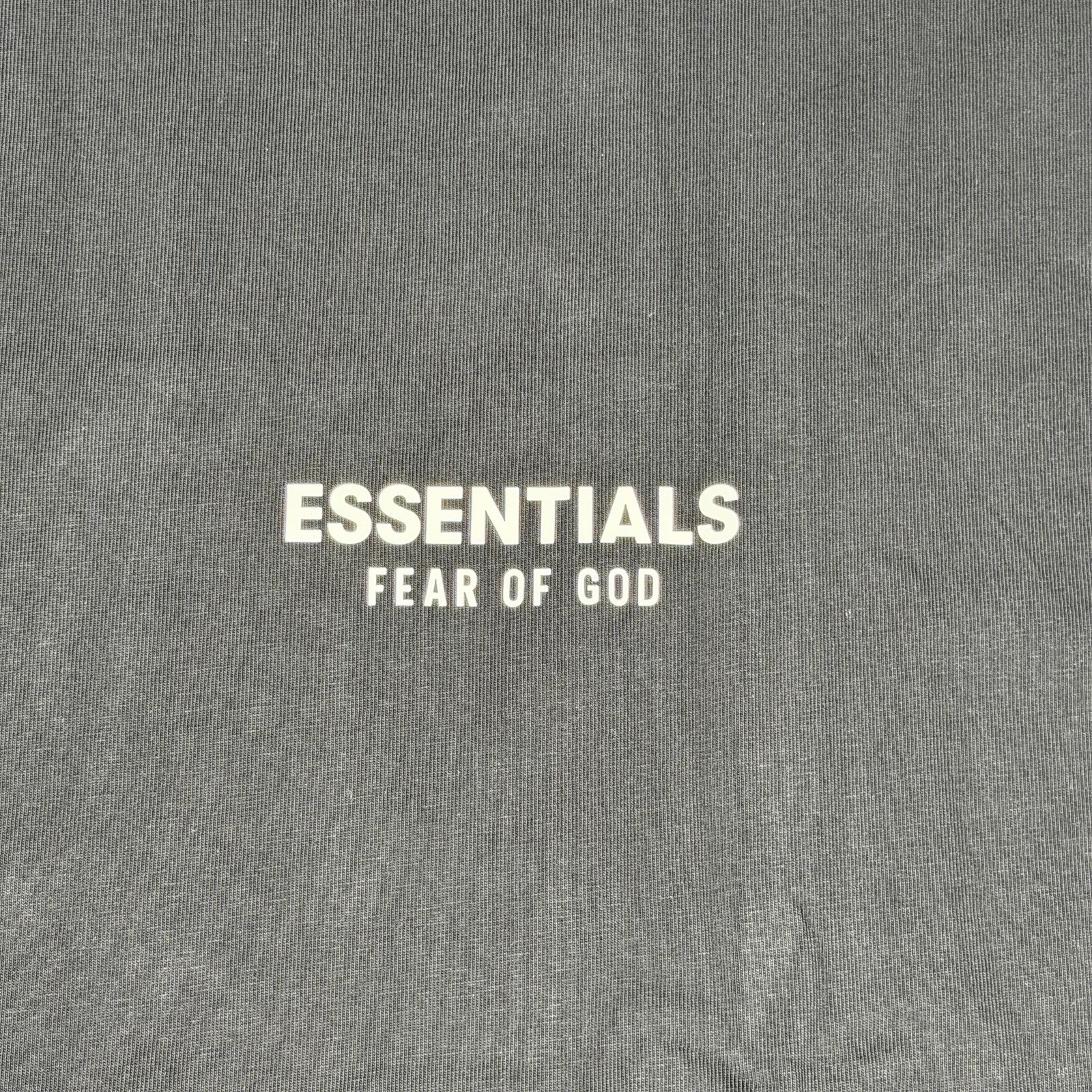 Fear of God Essentials T-Shirt Black Boxy Logo Graphic Tee Mens gallery