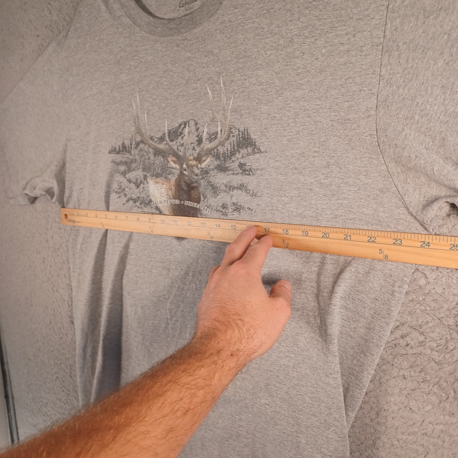Cabelas Mens Gray T-Shirt Size XL Hunting Camping Outdoor Elk Deer Mountains gallery