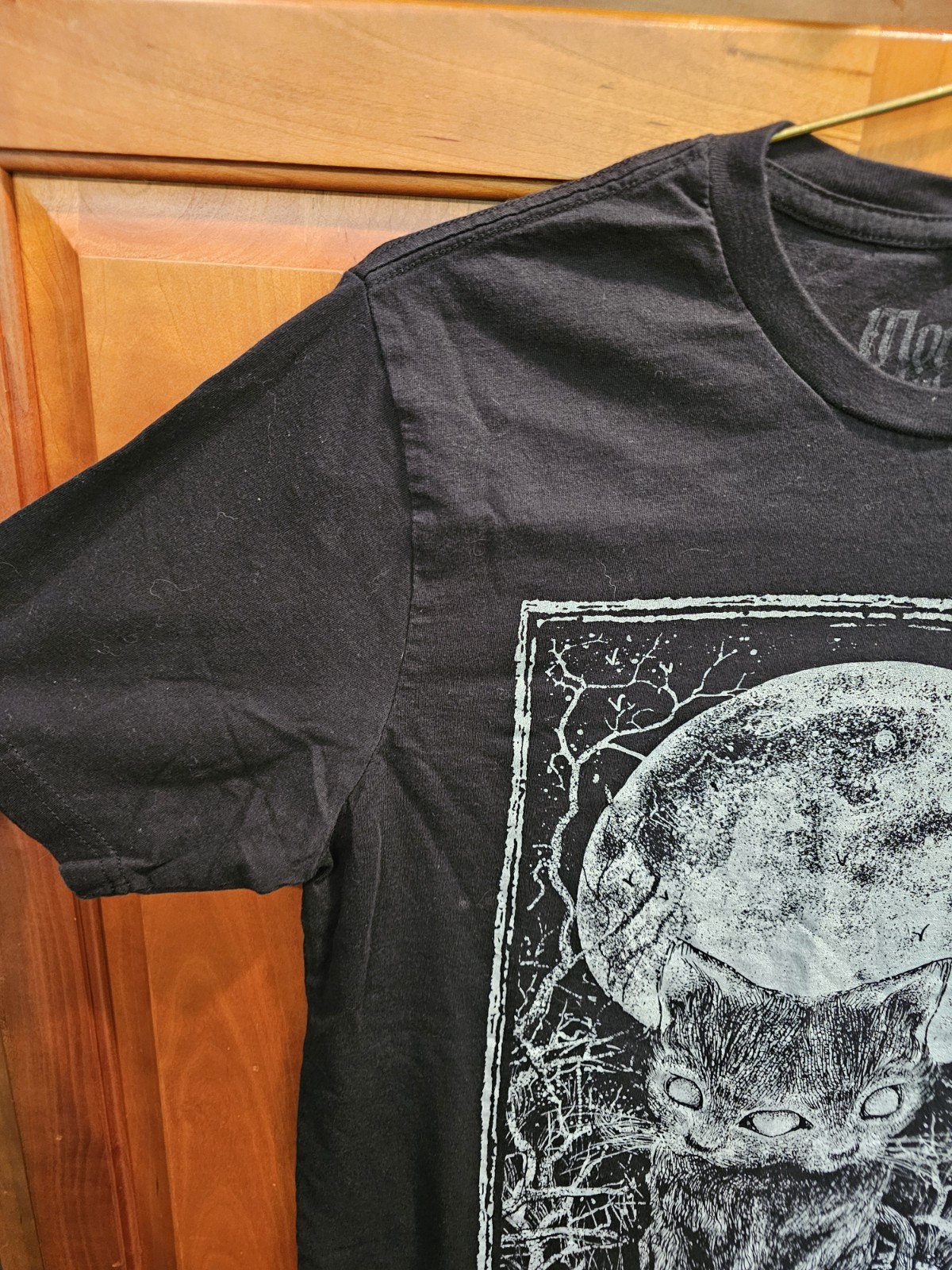 Mortus Viventi The Moon Cat Tarot Graphic Tee Occult Goth Punk Mystic Witch M gallery