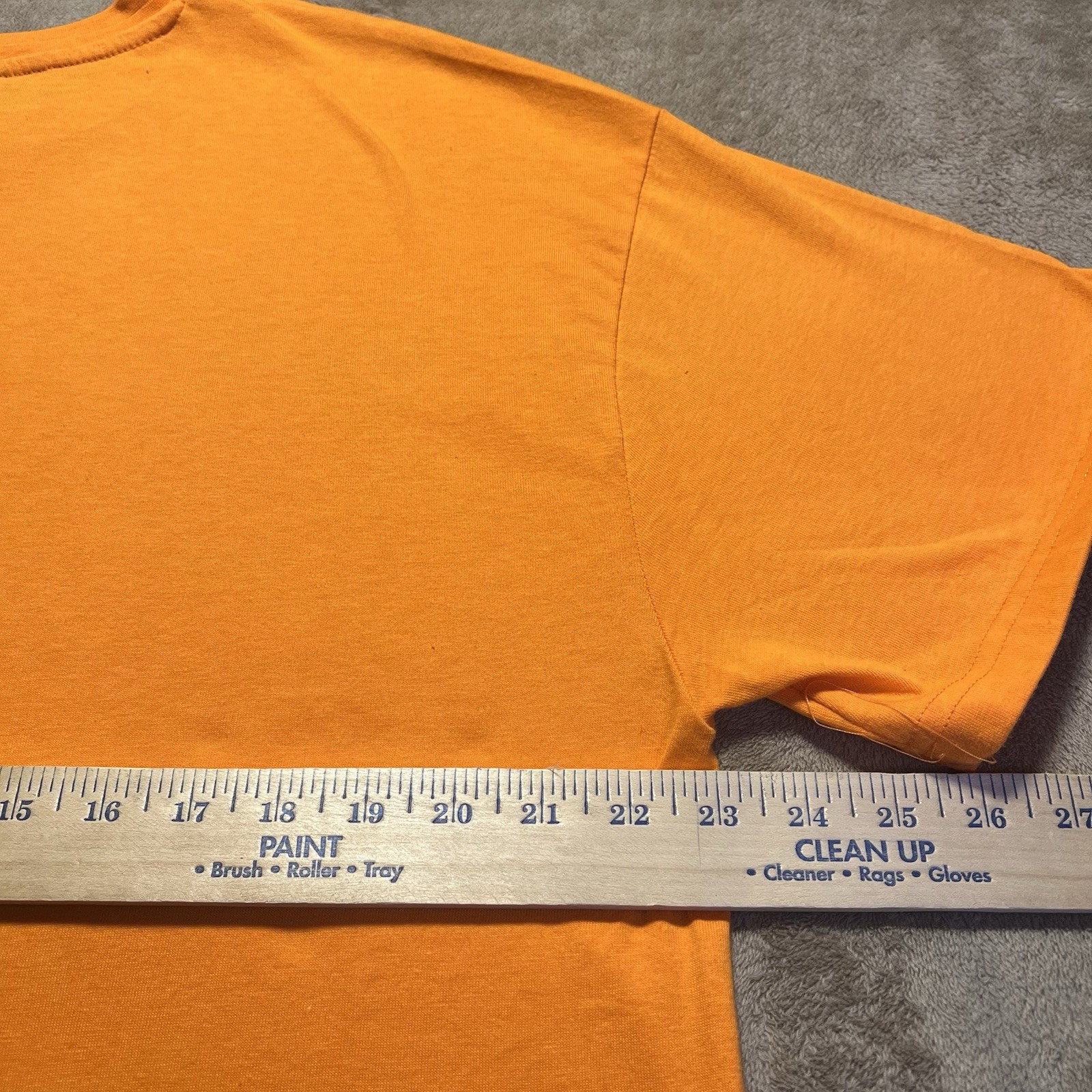 FUBU 05 Logo Tee Mens L Orange Hip Hop Streetwear Graphic Shirt gallery
