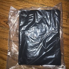 In-Hand Supreme Split Logo Tee Black Size: Extra Extra Large