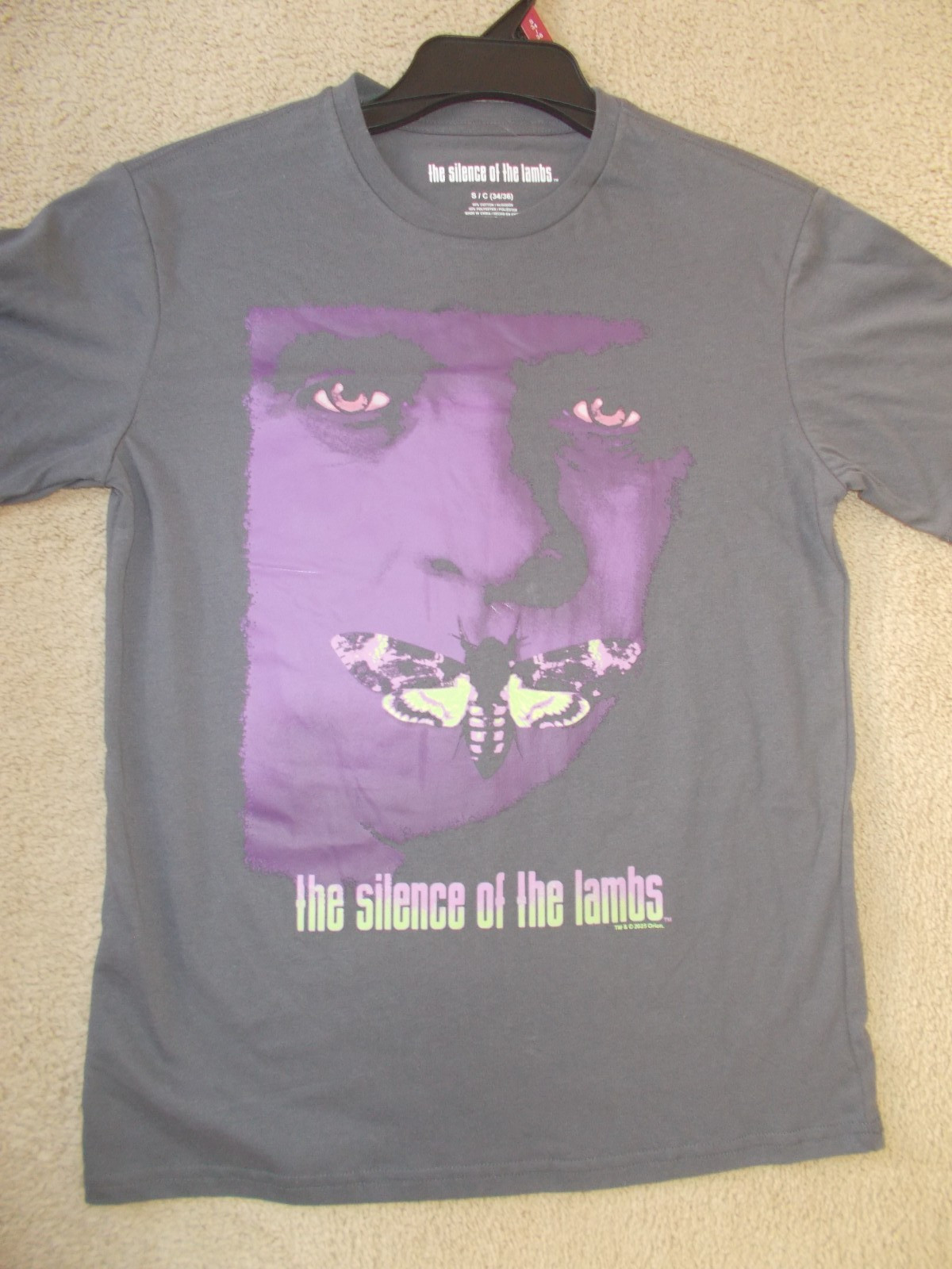 THE SILENCE OF THE LAMBS NEW MOVIE LOGO MENS T-SHIRT SIZE (S) 34"/36" DATED 2025 gallery