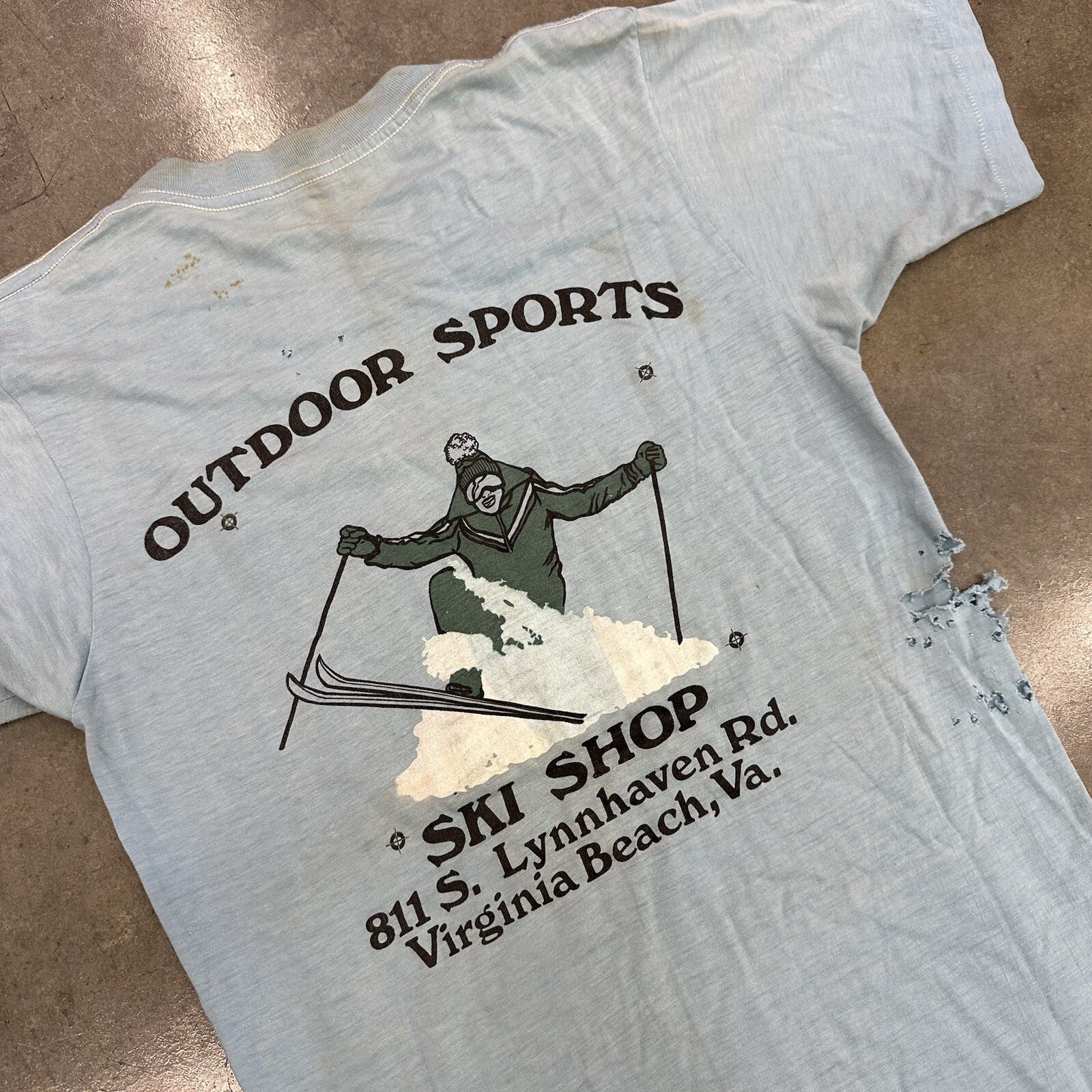 Vintage 80s Outdoor Sports Ski Shop Virginia Beach T Shirt 80s Distressed Medium gallery