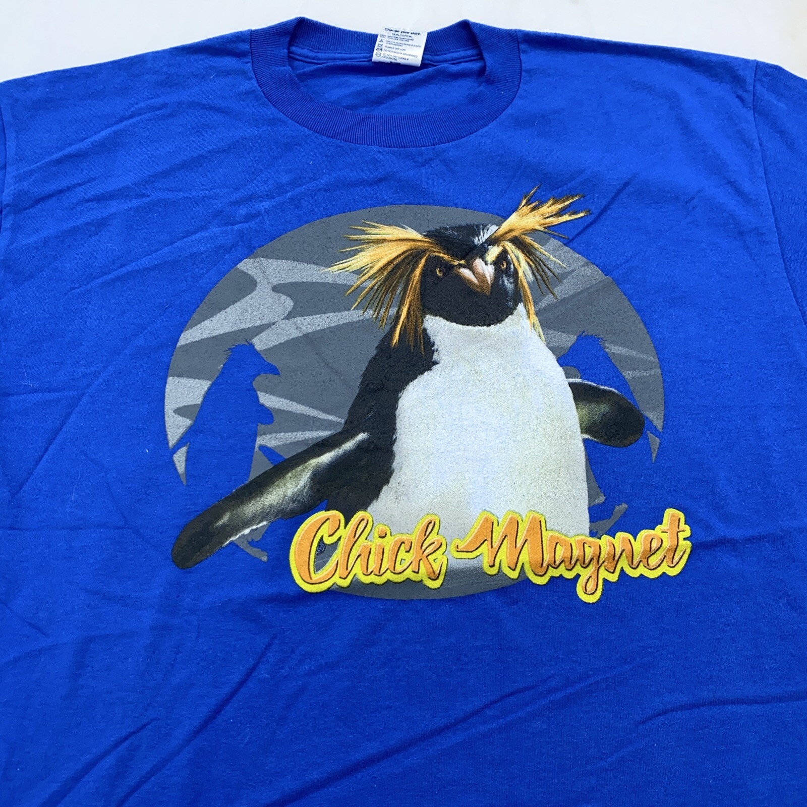 vintage 90s CHICK MAGNET ROCKHOPPER PENGUIN SEA WORLD T-Shirt LARGE/XL nature gallery