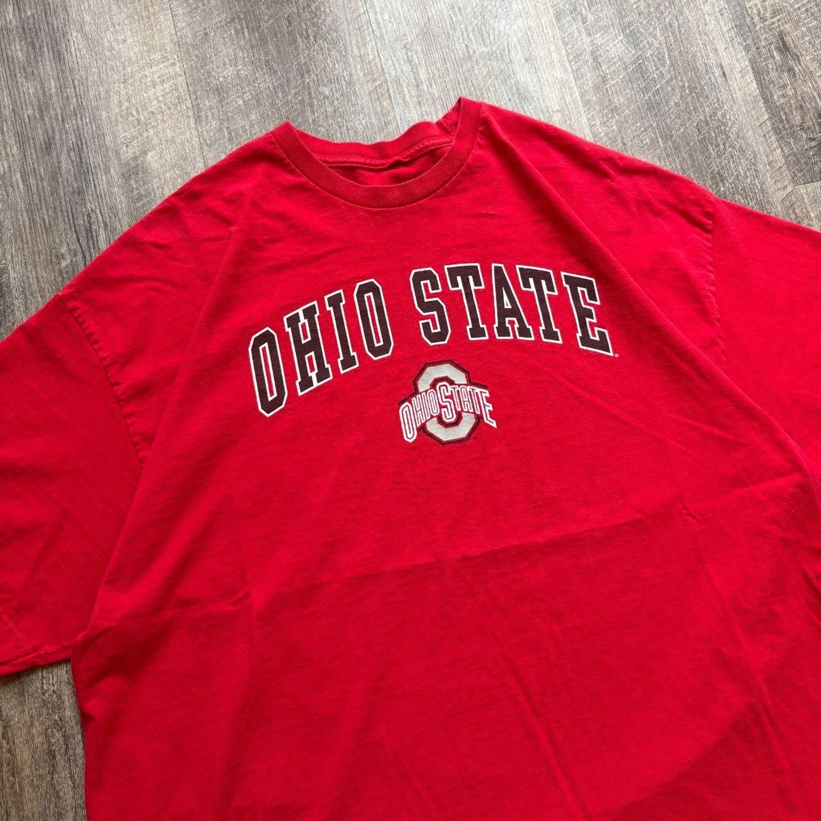 1990s Red Ohio State Arch Logo Spell-out Tee gallery