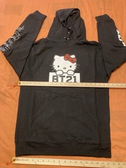 BT21 OFFICIAL HELLO KITTY COLLAB DEADSTOCK 2018 NWT! SIZE MED BLACK