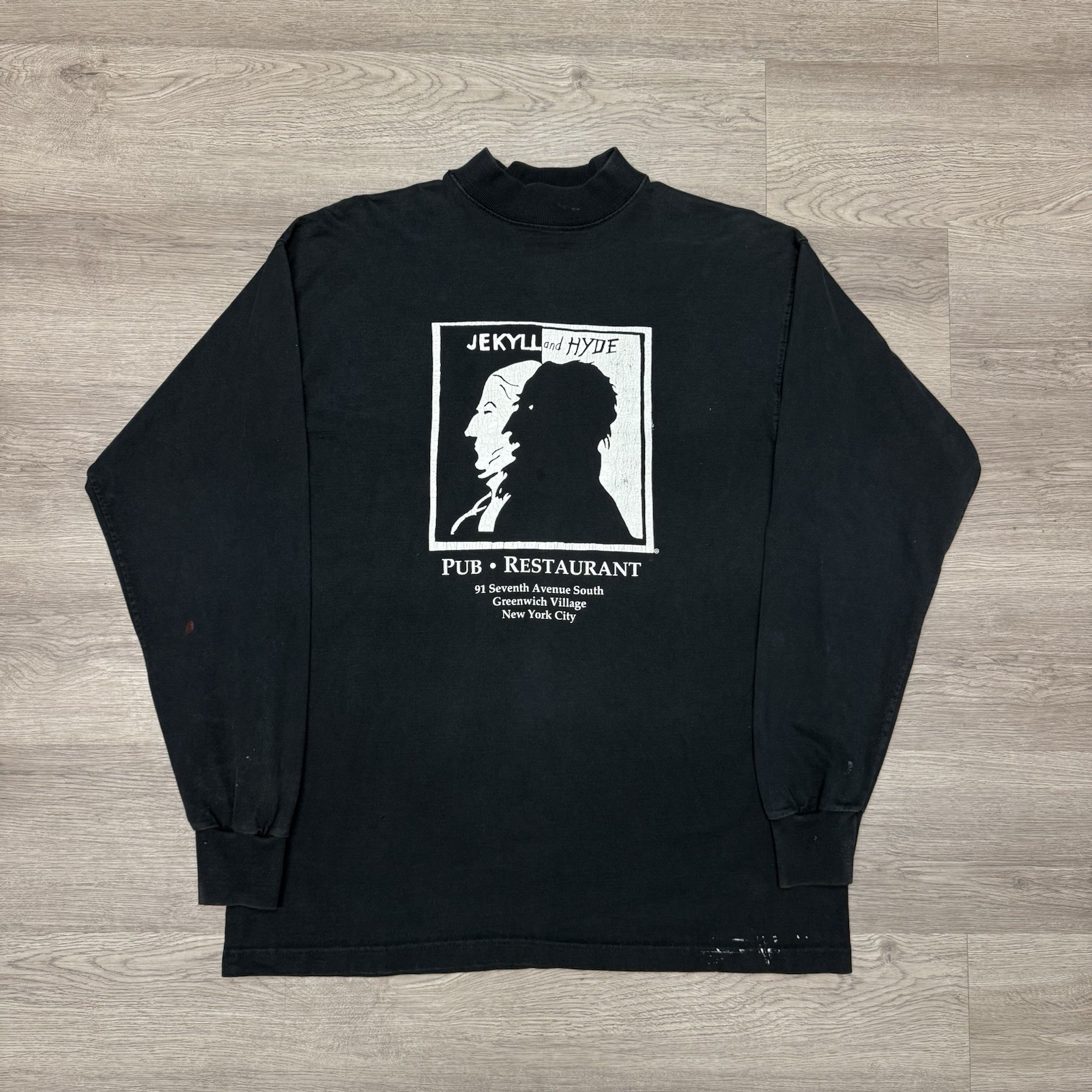 Vintage 1990s Jekyll and Hyde Turtleneck Longsleeve XL