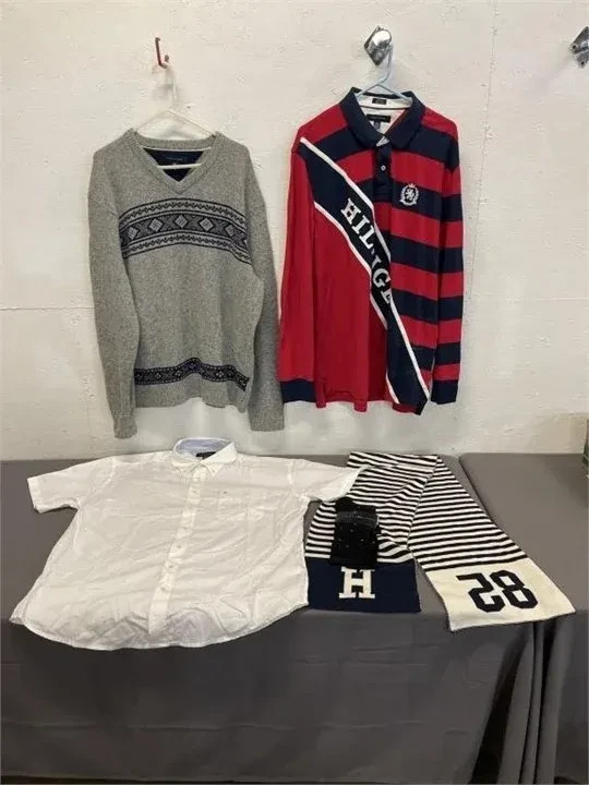 Lot Of Tommy Hilfiger Sweater/Shirts, Scarf & Socks Size XXL gallery