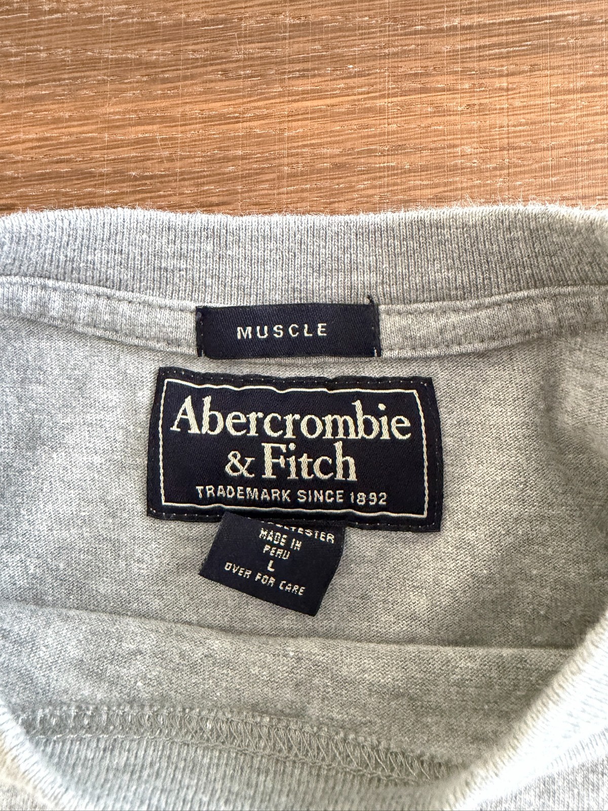 Extremely Rare Famous Offensive Abercrombie & Fitch Wong Brothers Shirt Large gallery