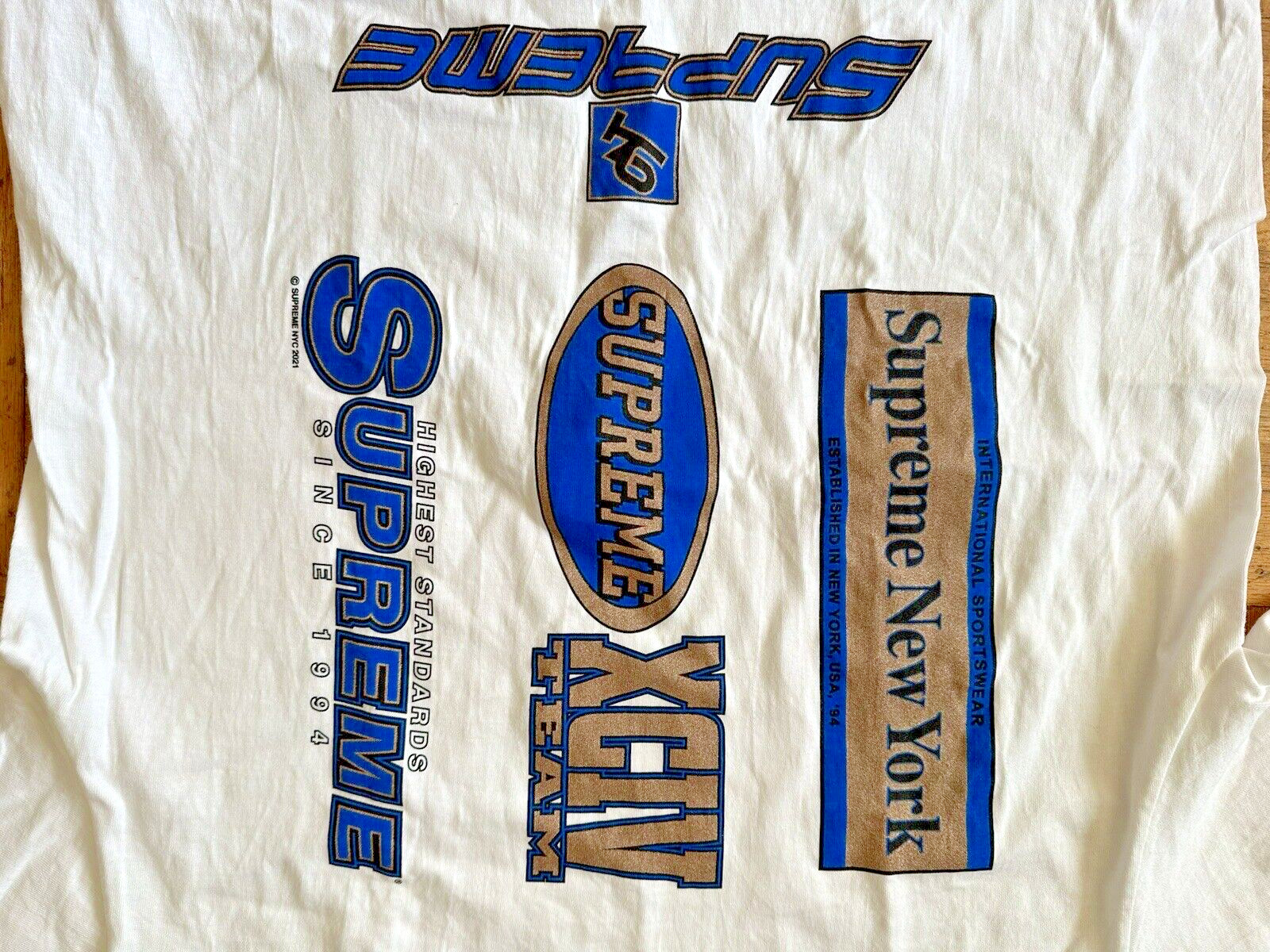 New Supreme Men's 2021 XCIV Team New York Graphic shirt sz M White gallery
