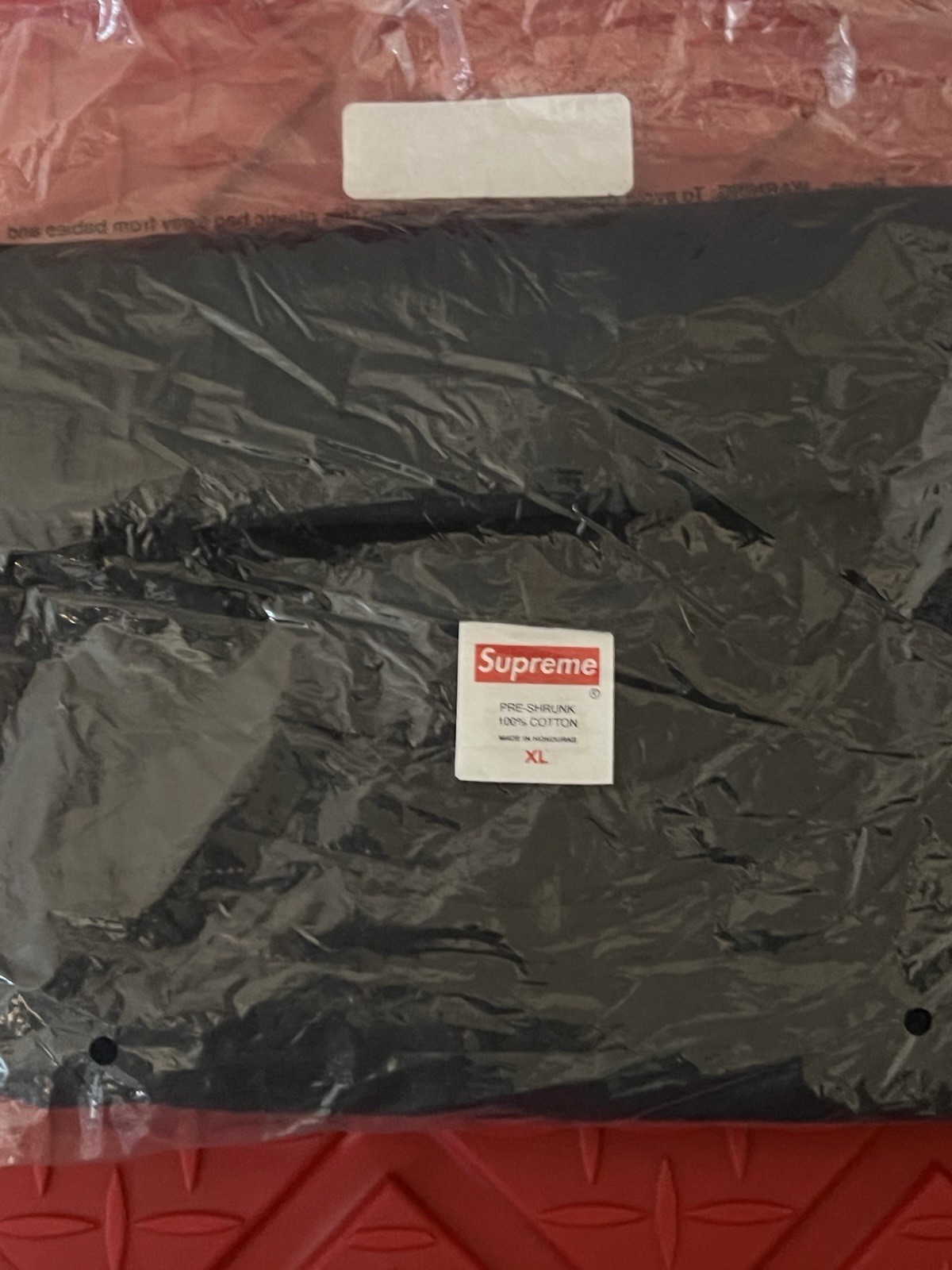 Supreme Snow White T-shirt Navy XL Brand New gallery
