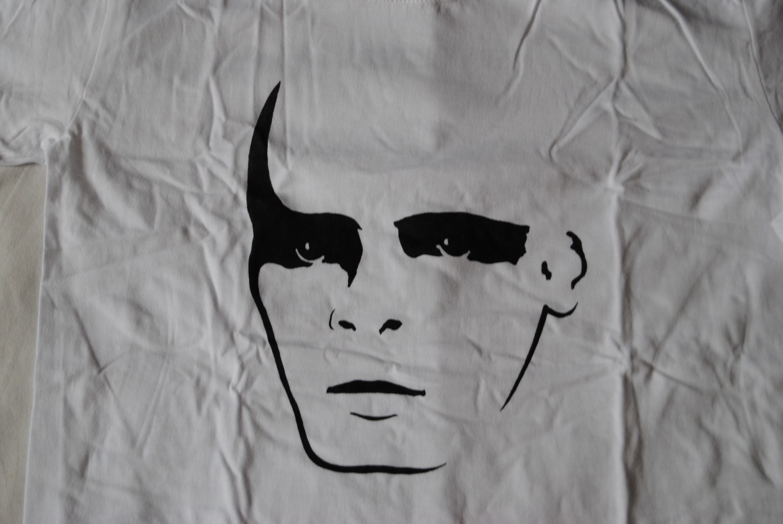 GARY NUMAN ALIEN T SHIRT NEW OFFICIAL TUBEWAY ARMY ARE FRIENDS ELECTRIC CARS gallery