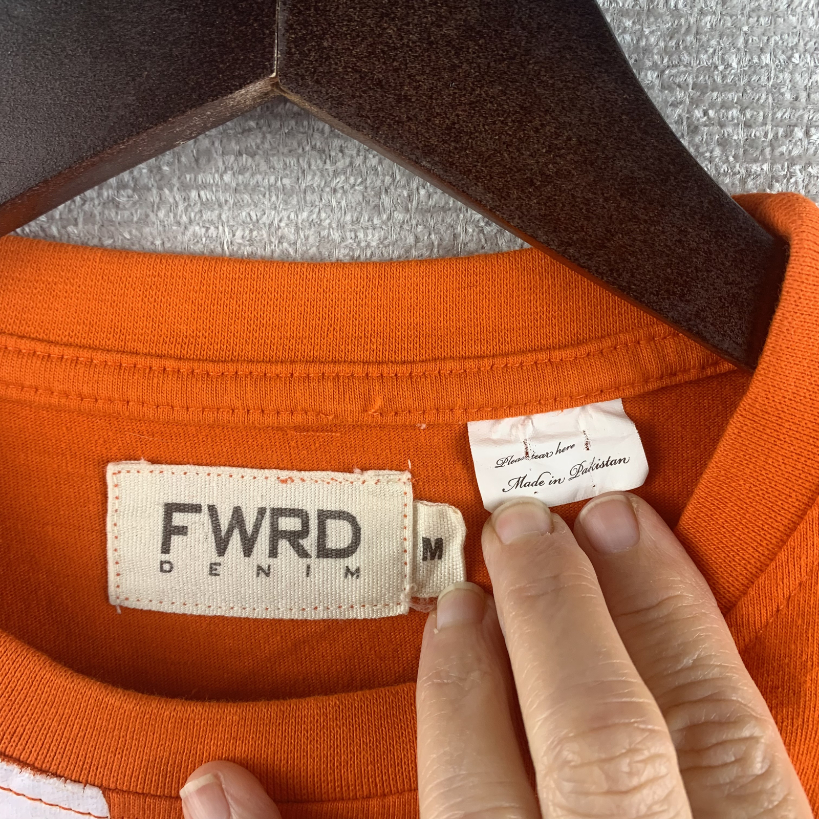 FWRD DENIM Dream Big Painted Graphic T-Shirt Men's Size Medium Orange Blue White gallery
