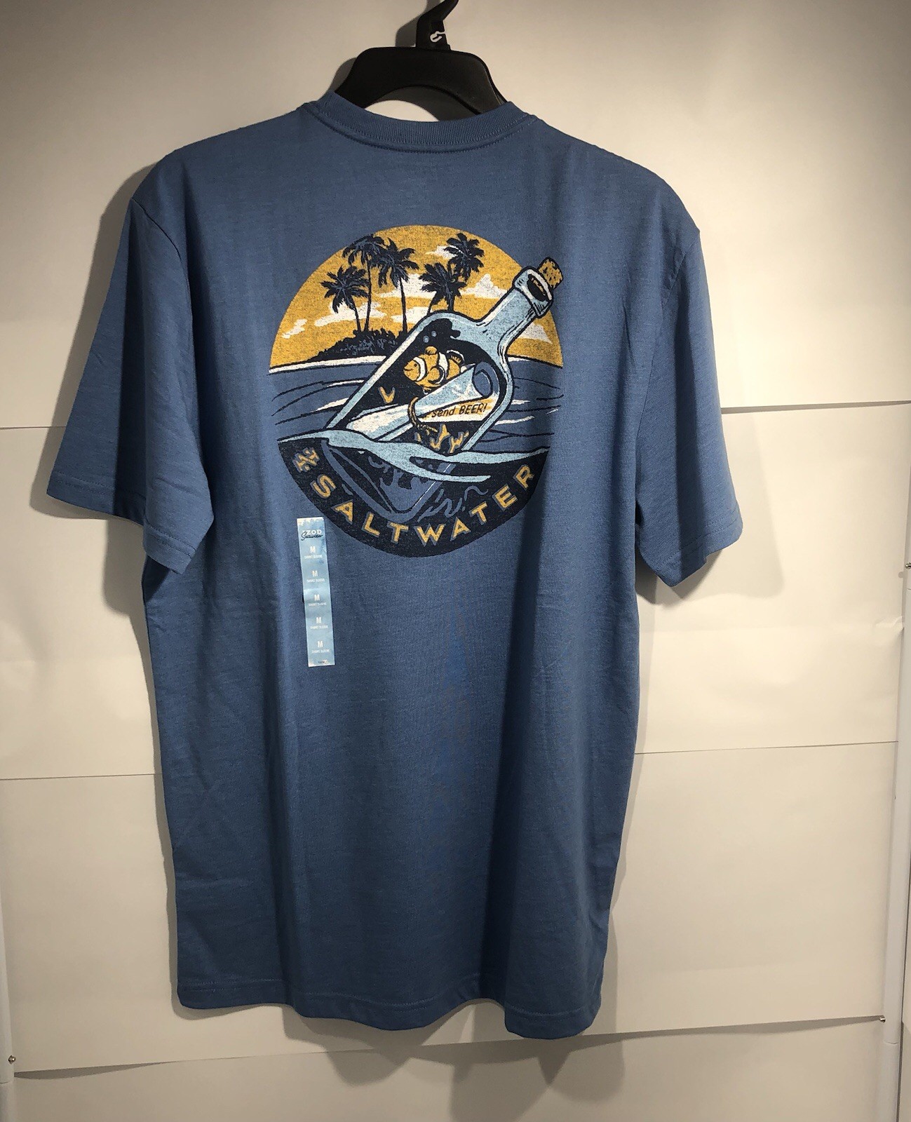 IZOD Saltwater T-Shirt Graphic Men’s Medium Blue Fisherman NWT Soft Wash Crew gallery