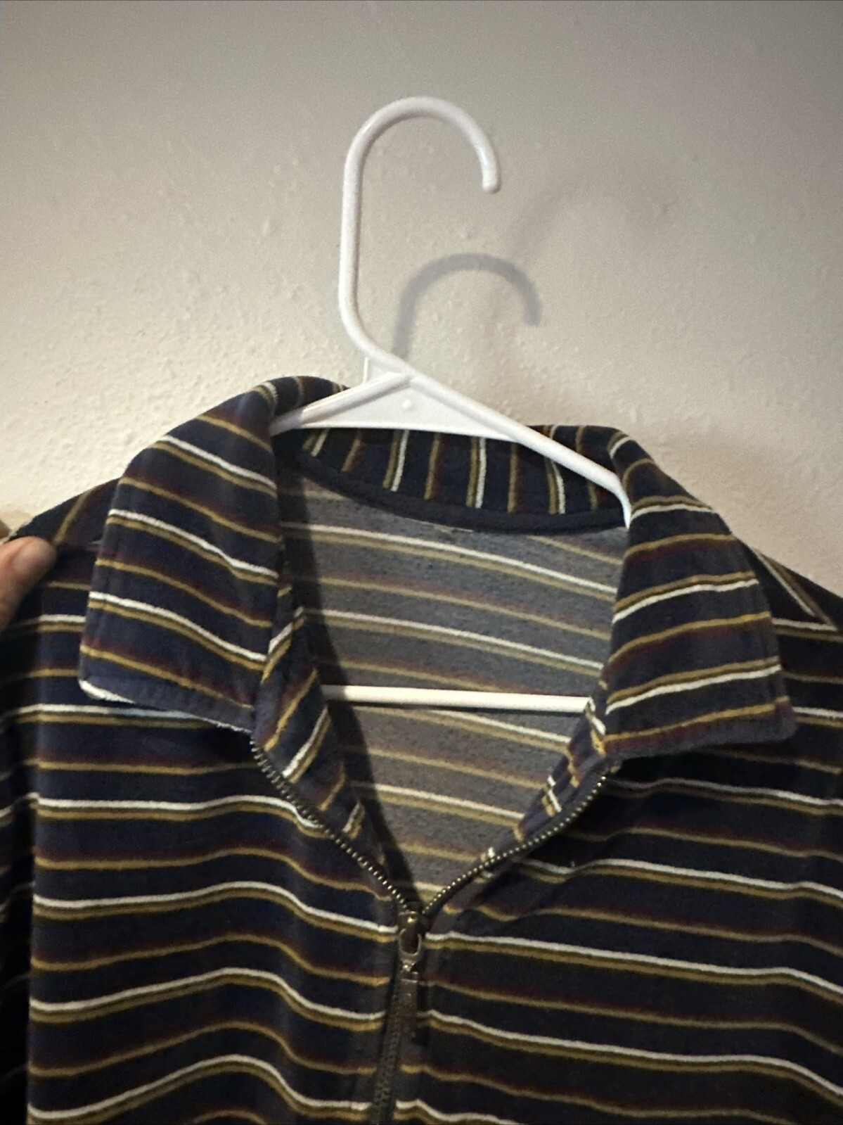 Vintage Levi’s Terry Cloth Stripe Tee Size XL USA 90s Y2K Black Stripes, Zip gallery