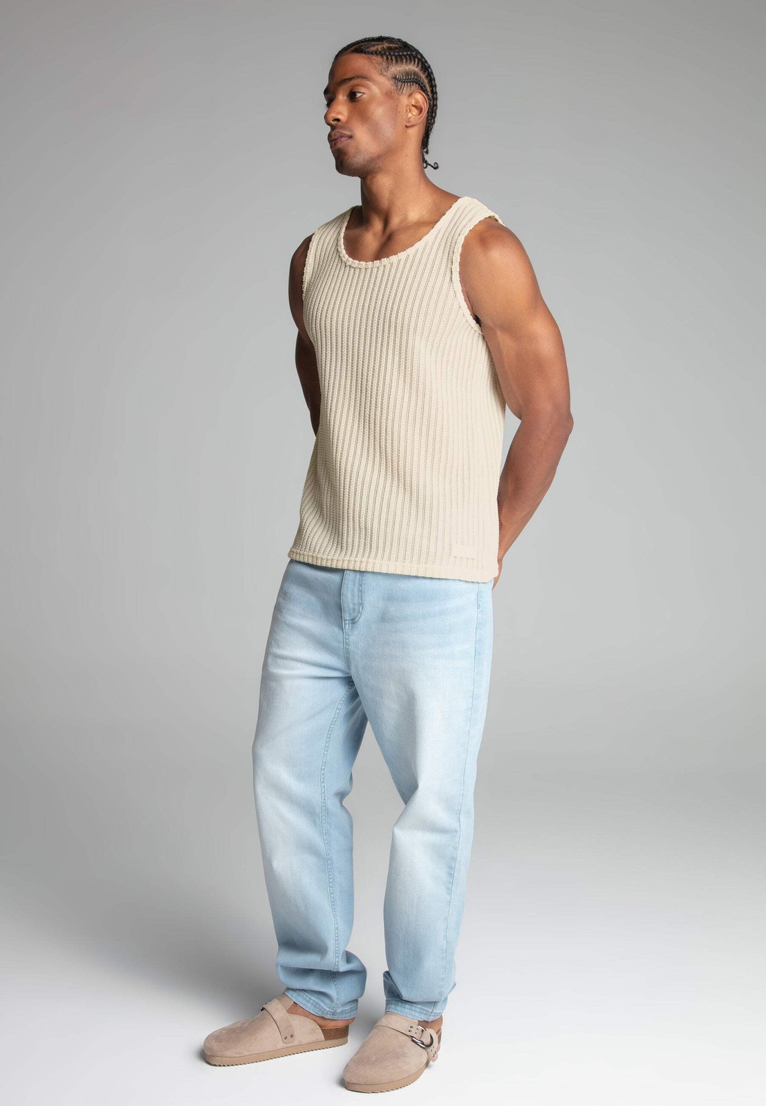 SikSilk Men's Knitted Fabric Textured Vest Ecru gallery