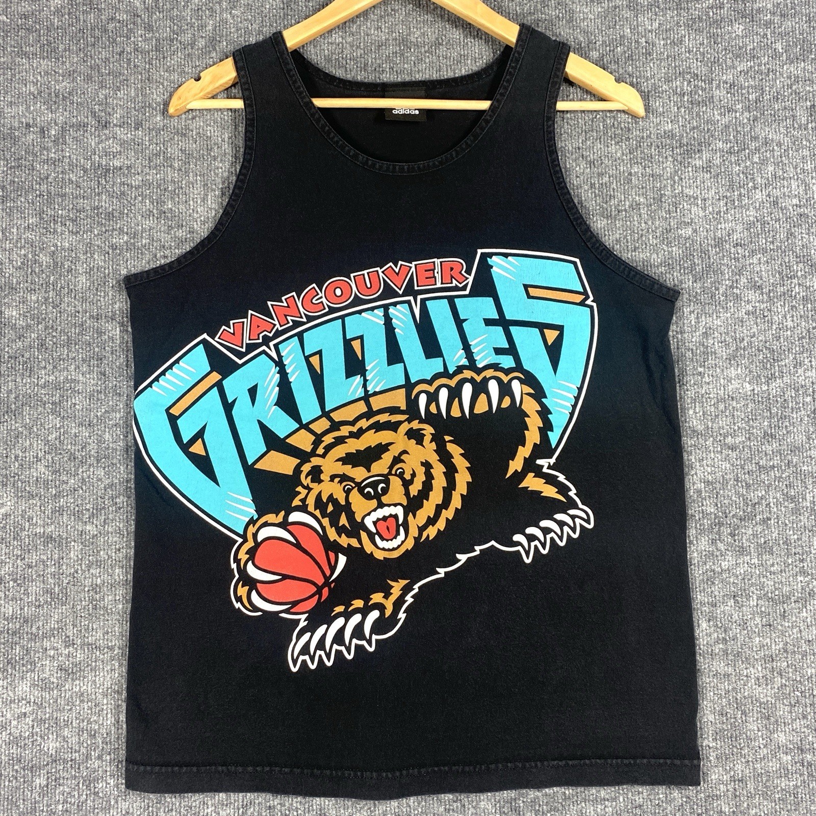VINTAGE 90s Vancouver Grizzlies Tank Top T Shirt Mens Size Small Adidas Memphis
