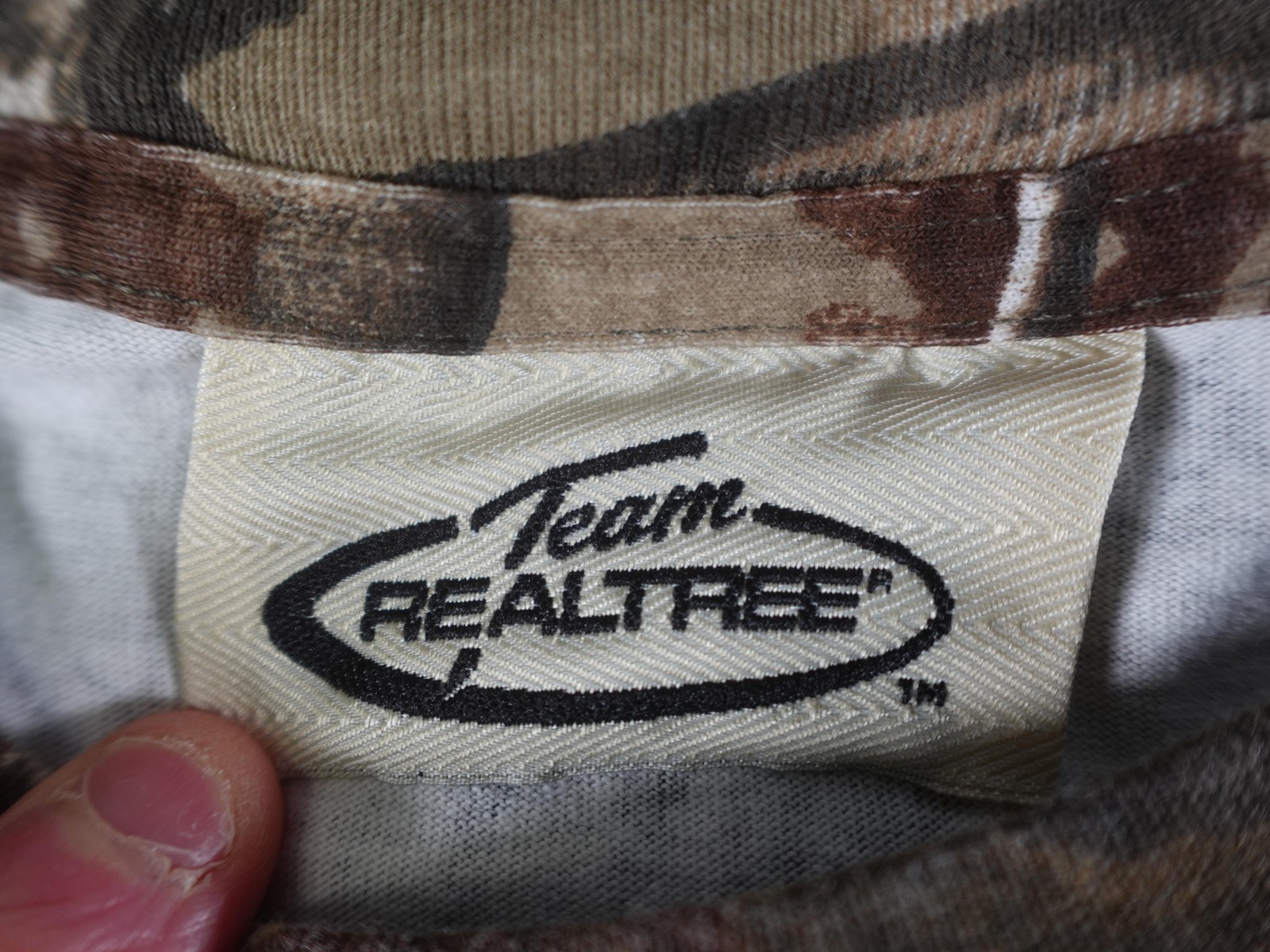 Vintage Team Realtree Camo Shirt Mens XL Brown Y2K Skater Hunting Outdoor Logo gallery