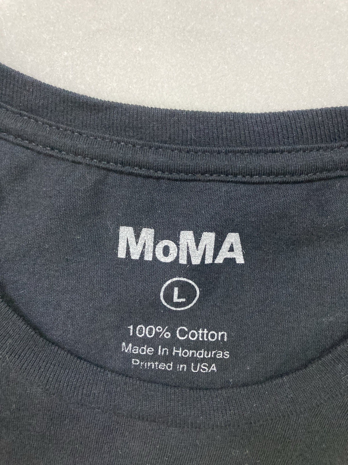 MoMa History Of Art Graphic T-shirt Men Large Black Short Sleeve gallery