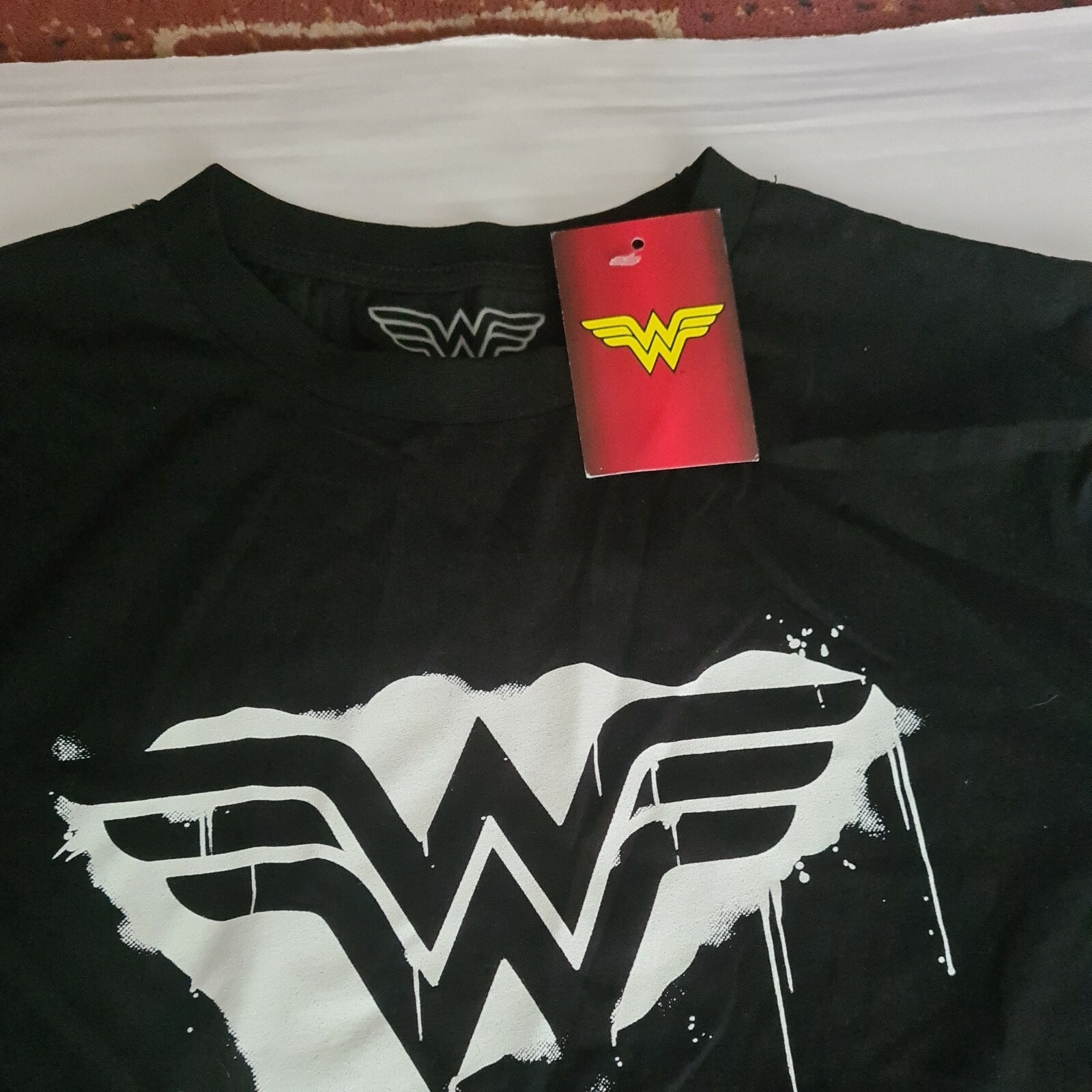 Wonder woman 1984 Tshirt Black And White Print Mens Small gallery