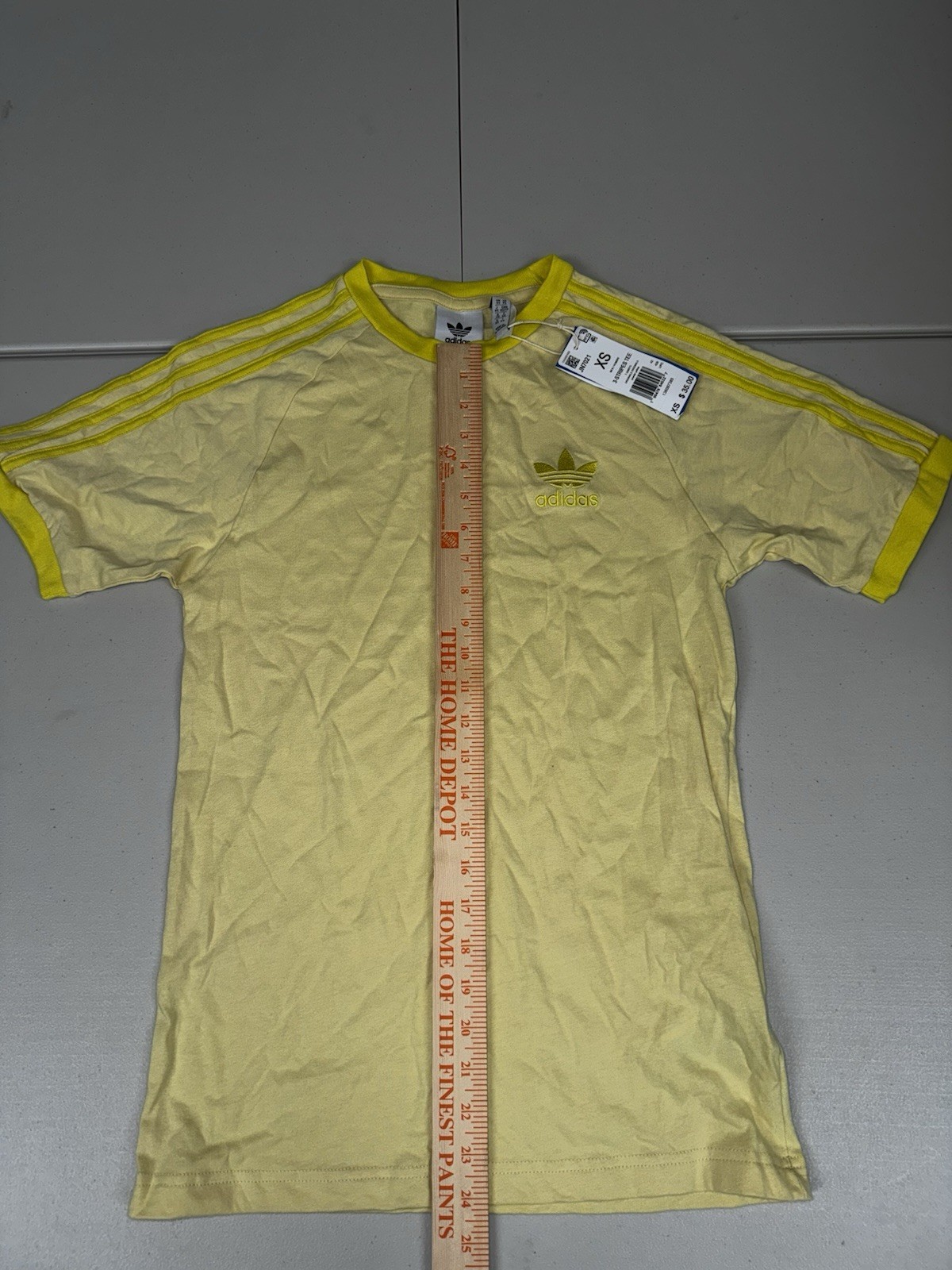 ADIDAS 3-Stripes California Tee Originals Powder Yellow JN7021 Pick Size NWT gallery