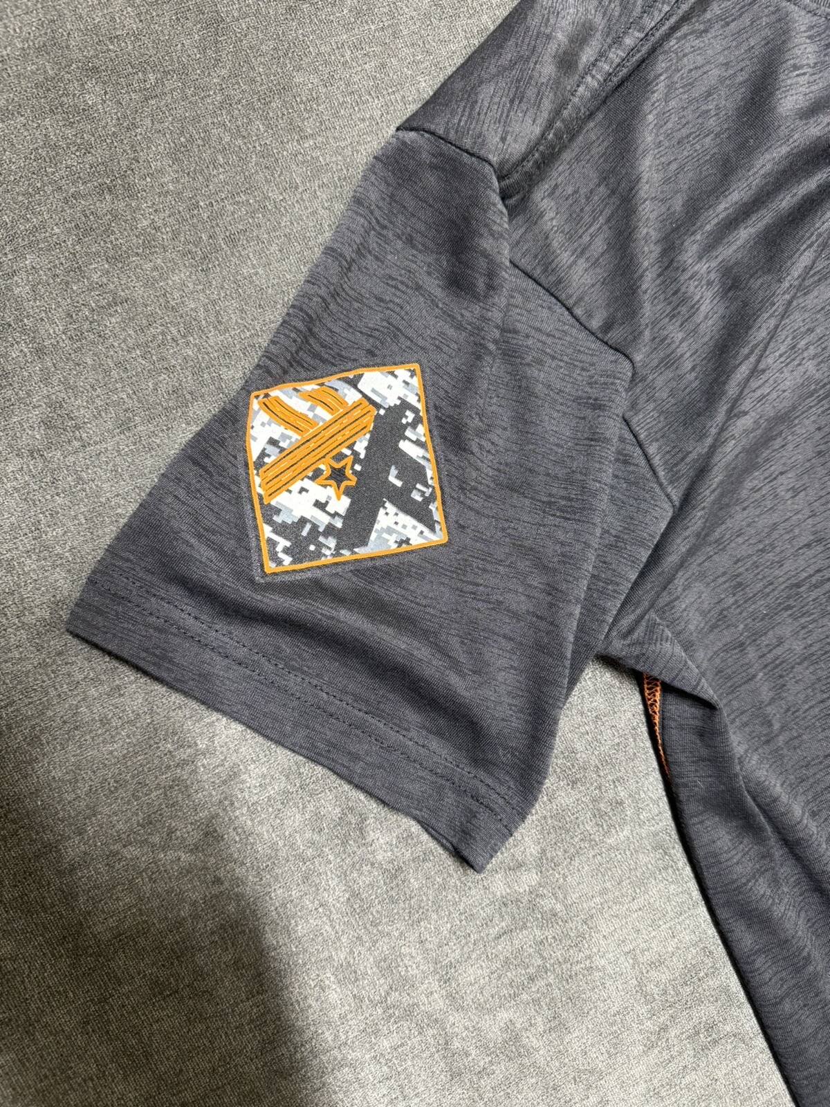 American Fighter T-Shirt Men's L Gray White Orange Short Sleeve Graphic Print gallery