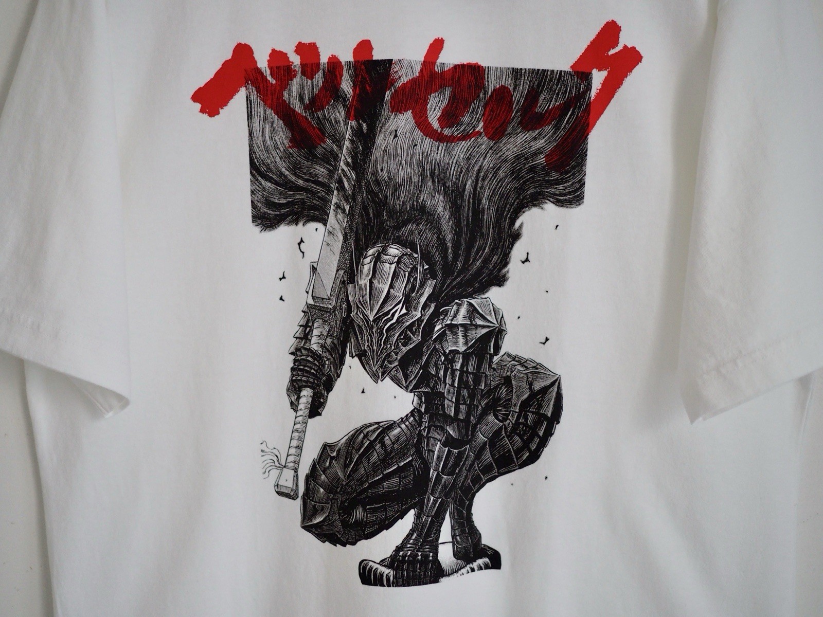 Berserk Dark Fantasy Horror Manga Uniqlo T Shirt Size Medium New gallery