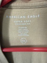 American Eagle Super Soft Standard Fit Tan T Shirt Sz Large Excellent Condition