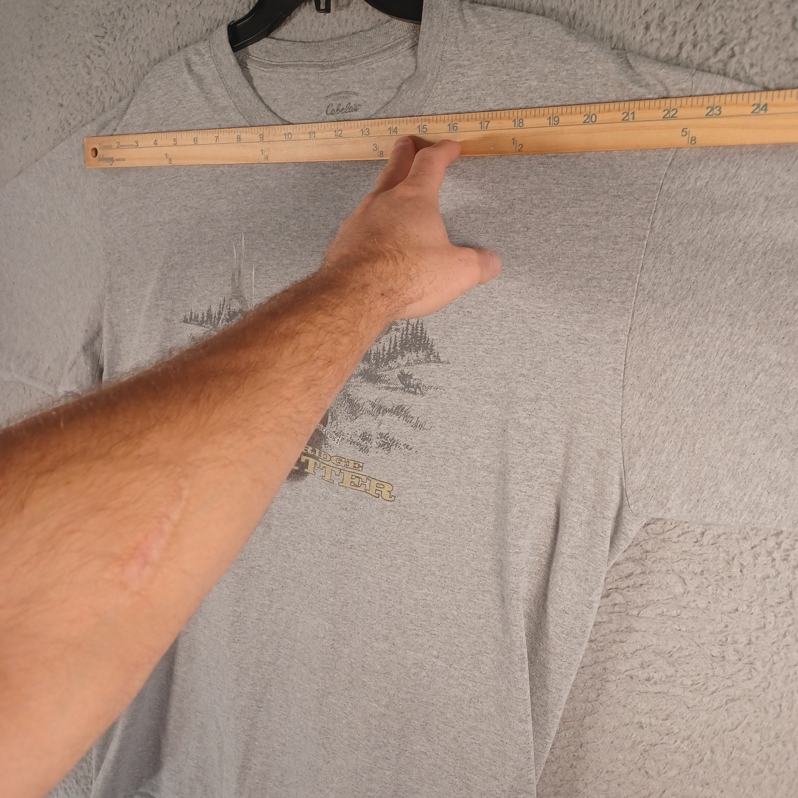 Cabelas Mens Gray T-Shirt Size XL Hunting Camping Outdoor Elk Deer Mountains gallery