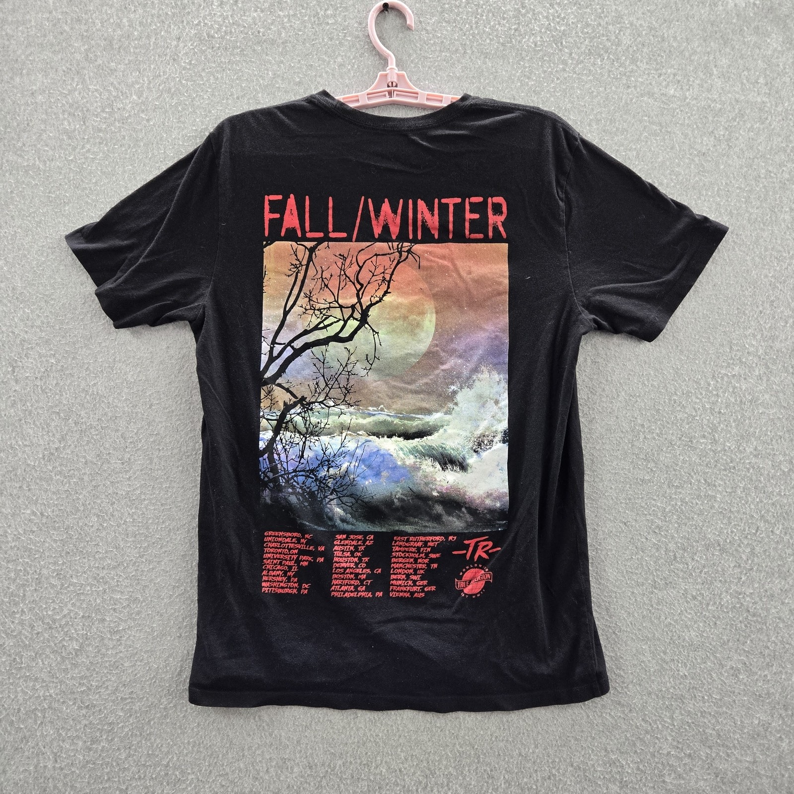 True Religion Men Shirt M Black Graphic Print Fall Winter Music Tour Logo