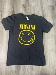 Nirvana black t-shirt w/yellow Smiley Face Shirt size S Unisex black yellow