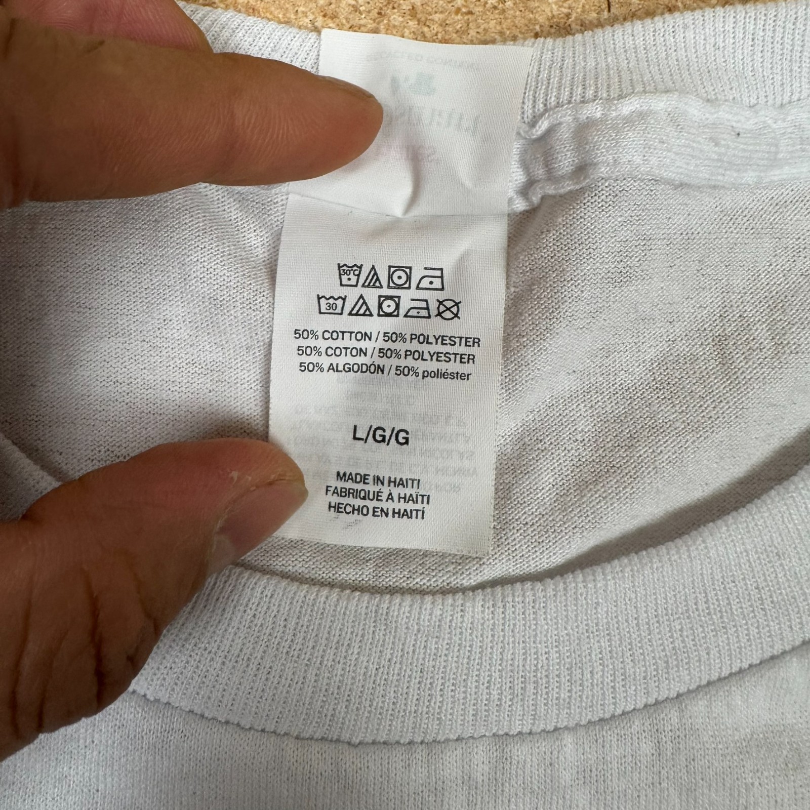 Hanes EcoSmart Men’s White T-Shirt Continental Soccer League Campeon 2022 L gallery